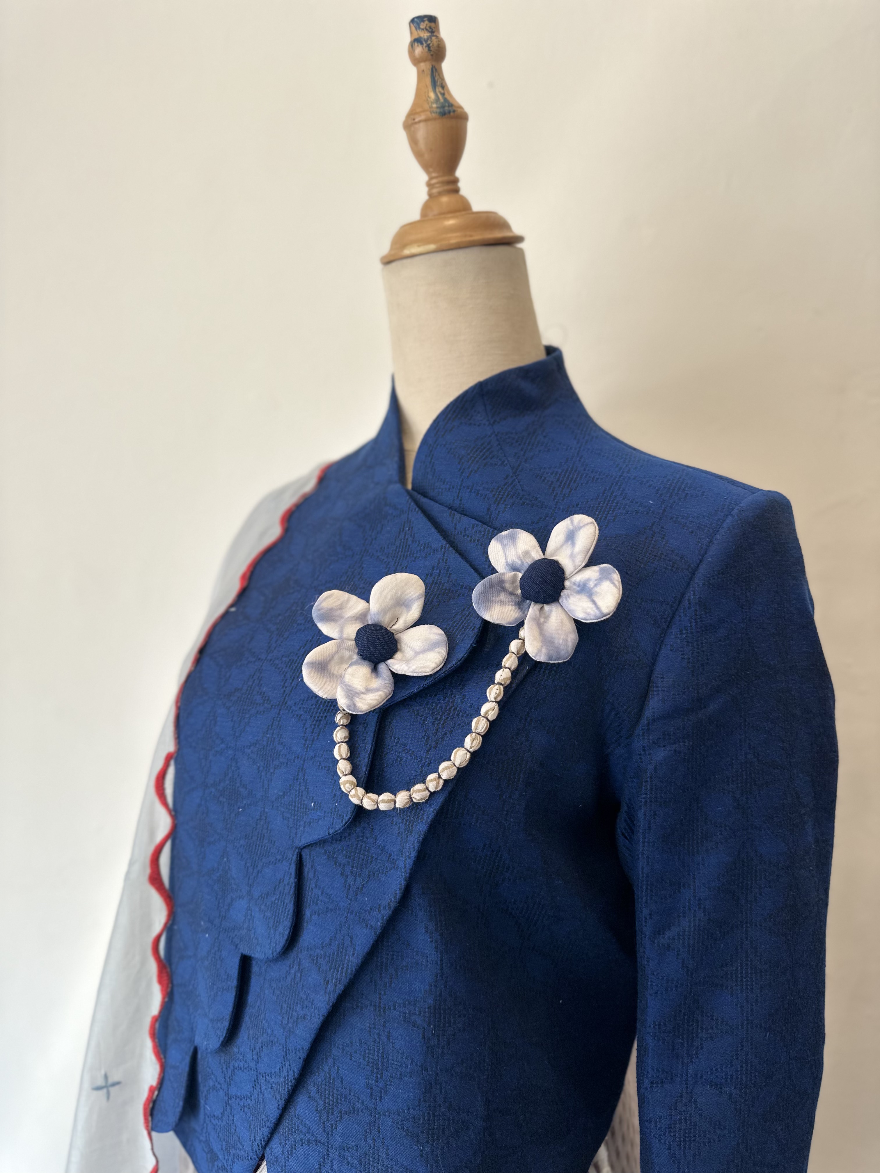 BOOLAO Orchid Double Brooch