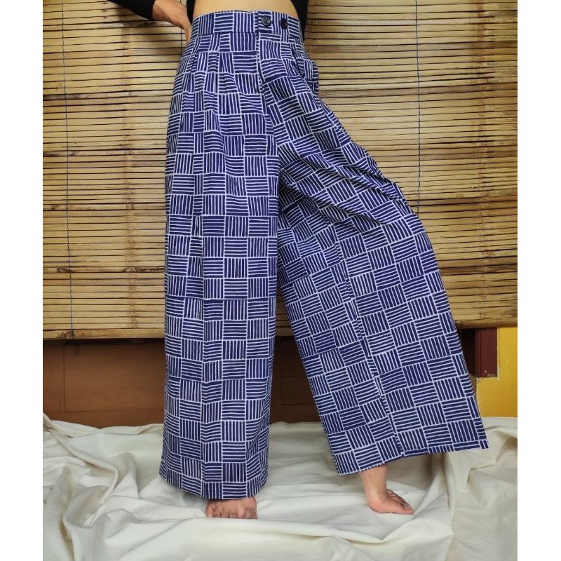 BOOLAO Hakama Celana Pallazo Bilik Biru (Kulot Batik)
