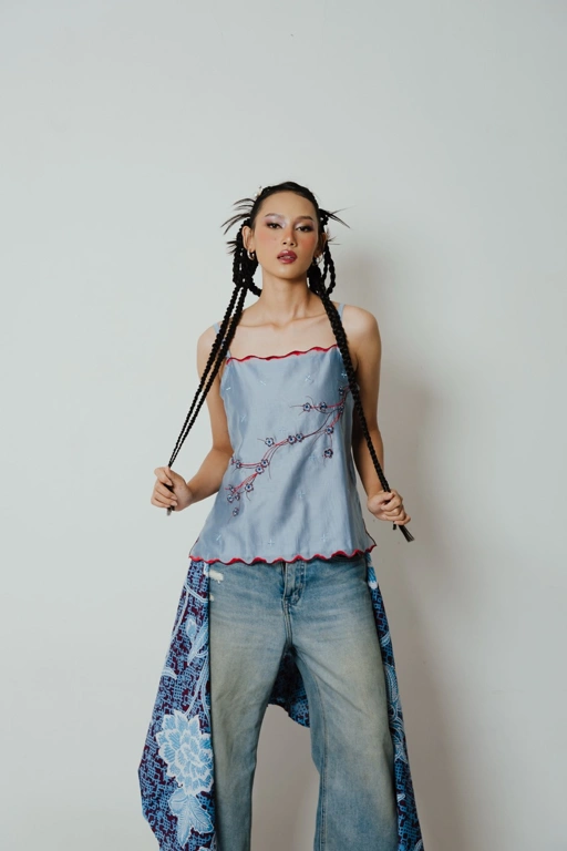 BOOLAO Camisole Sakura 3D Embroidery - Denim blue