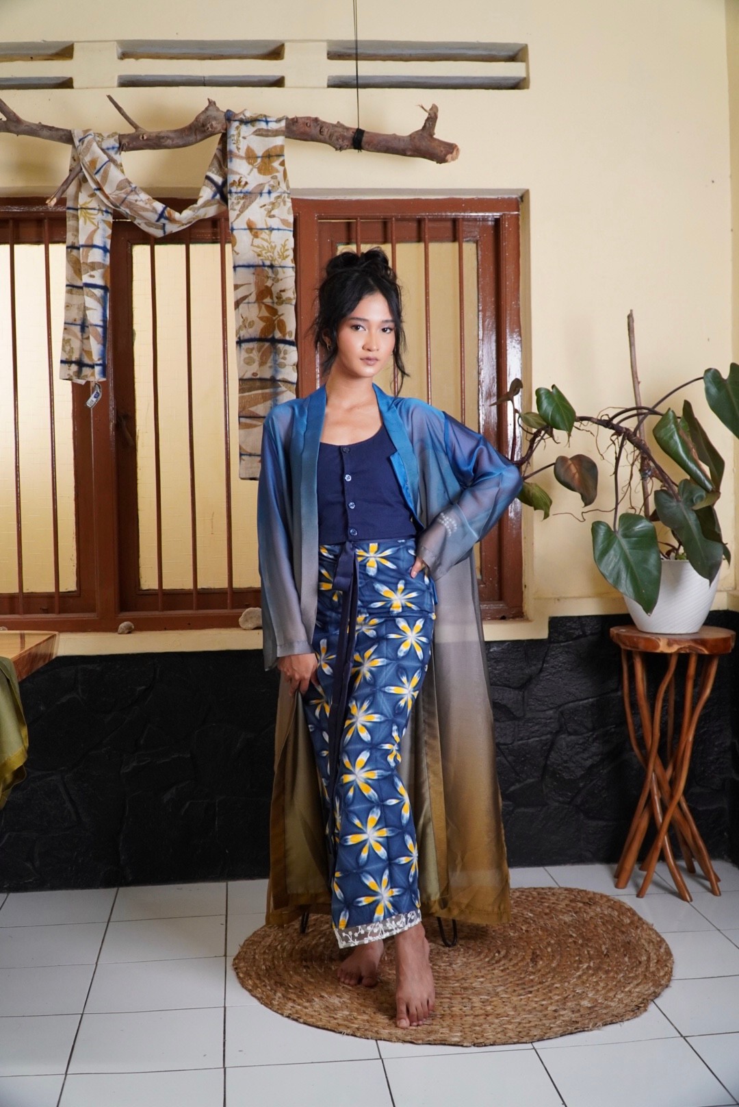 BOOLAO Saroong Kaleidoscope Shibori - Snowflakes Kuning (Rok Ikat Lilit)