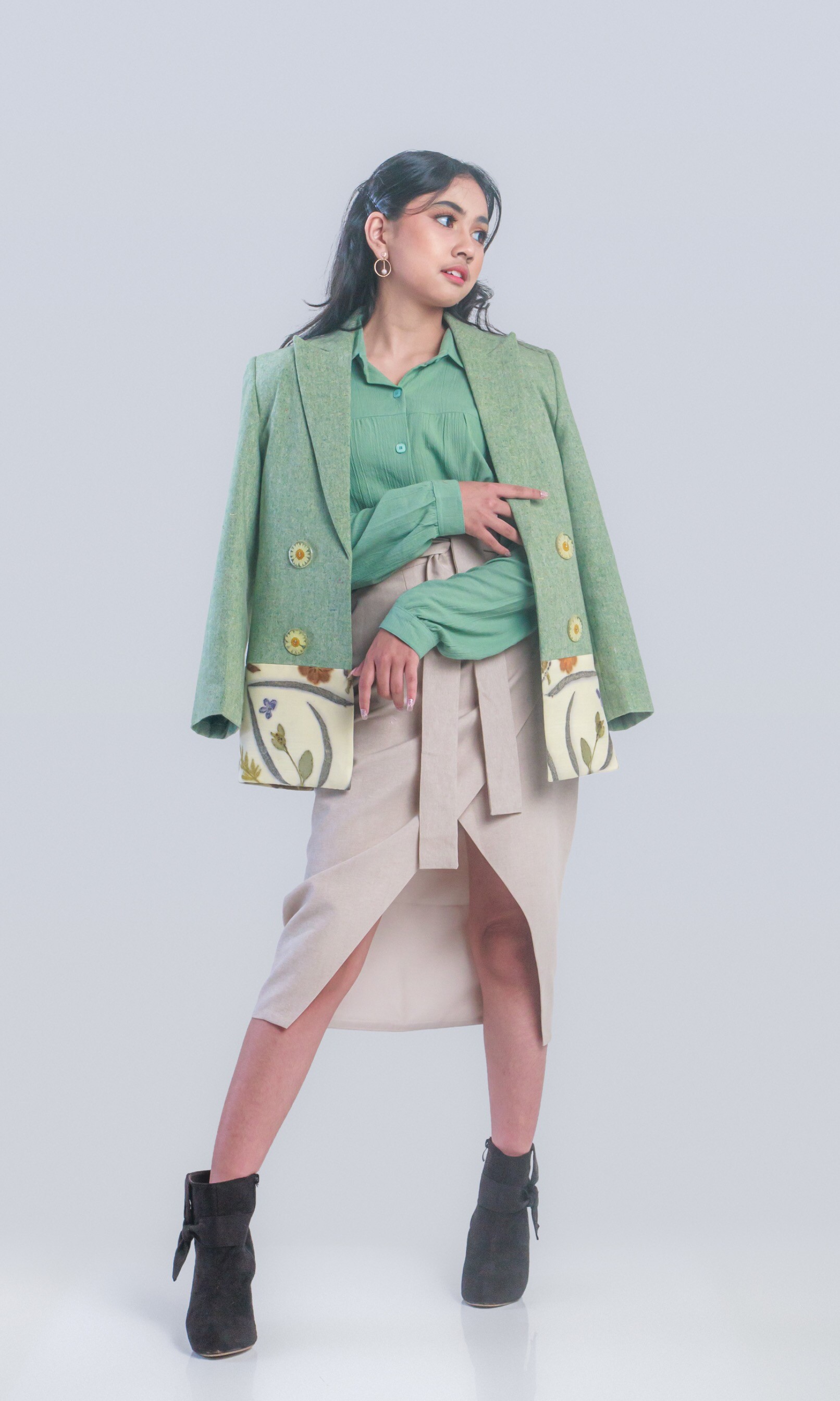 BOOLAO Two Tone Blazer Botanical with Ecoprint