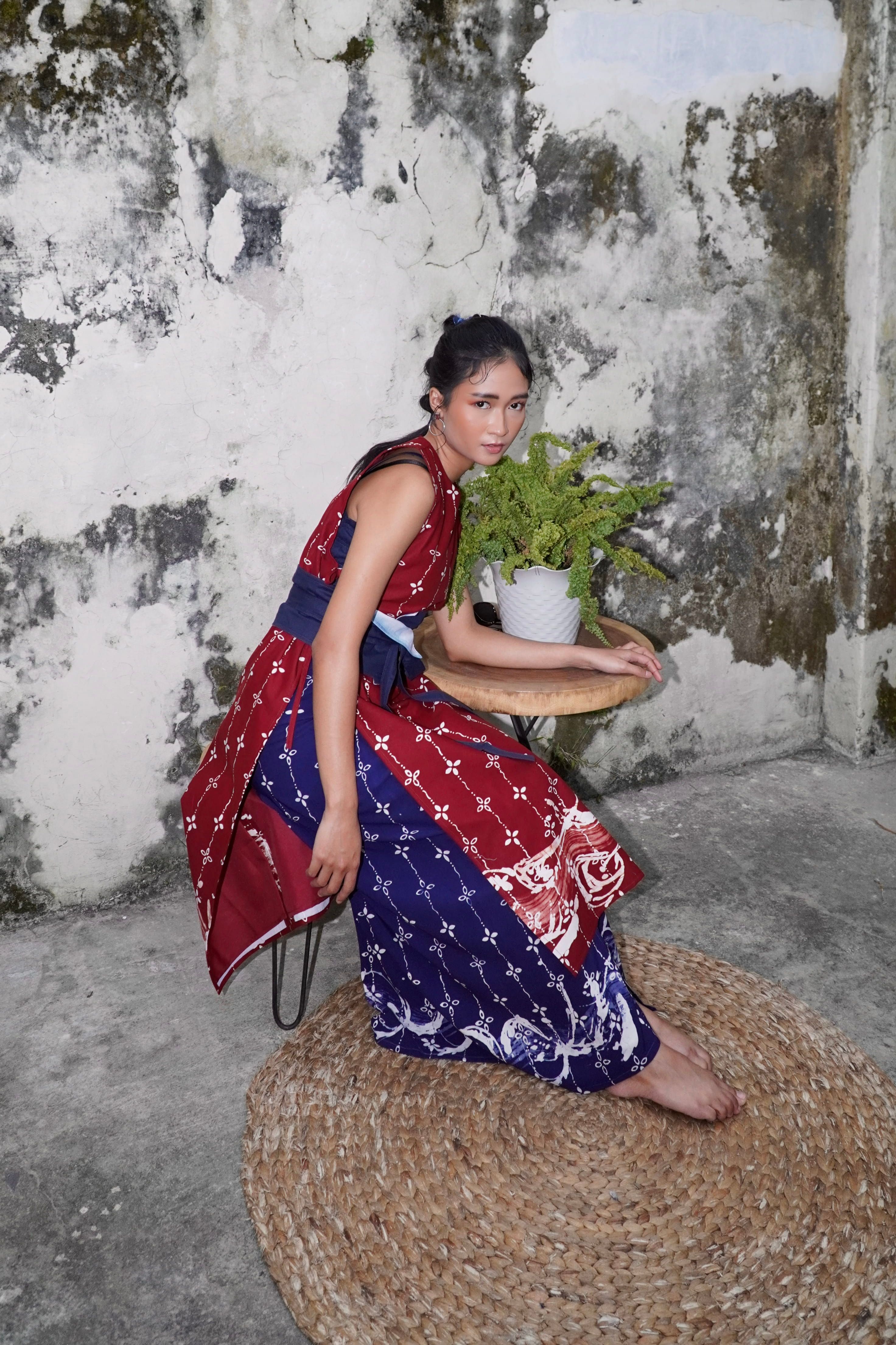 BOOLAO Kumeli Vest Maroon (Rompi Outer Batik Kawung) - Merah Marun