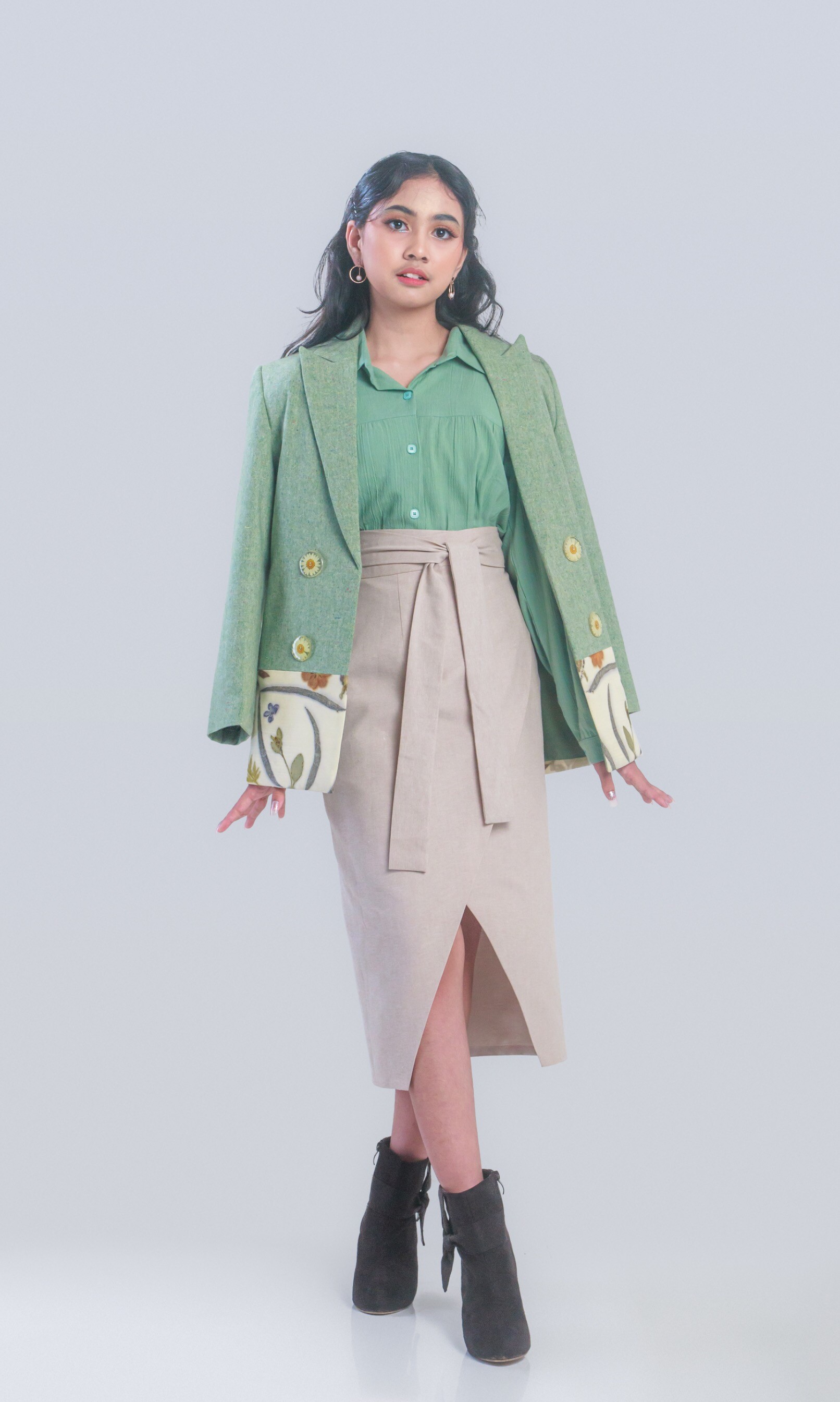 BOOLAO Two Tone Blazer Botanical with Ecoprint