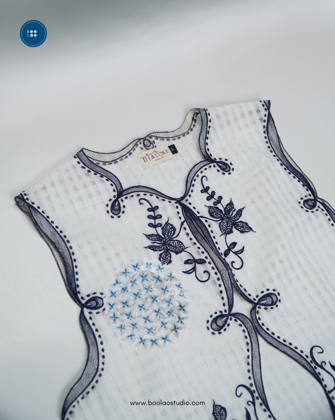 Djaline by Boolao Kebaya Vest Anggrek Borondong - Putih Navy