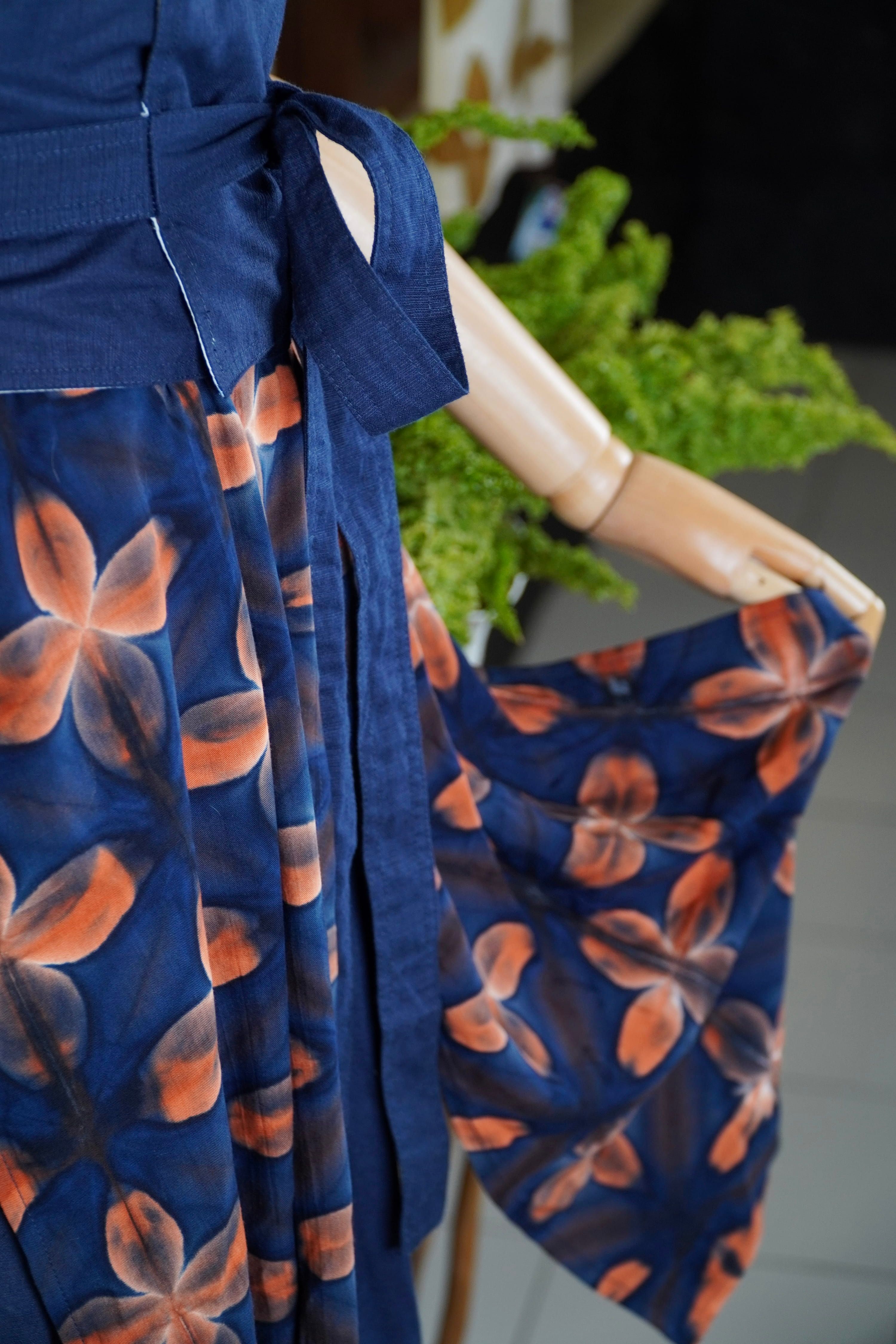 BOOLAO Outer Sleeveless Kawung Navy Brown (Outer Batik Panjang)