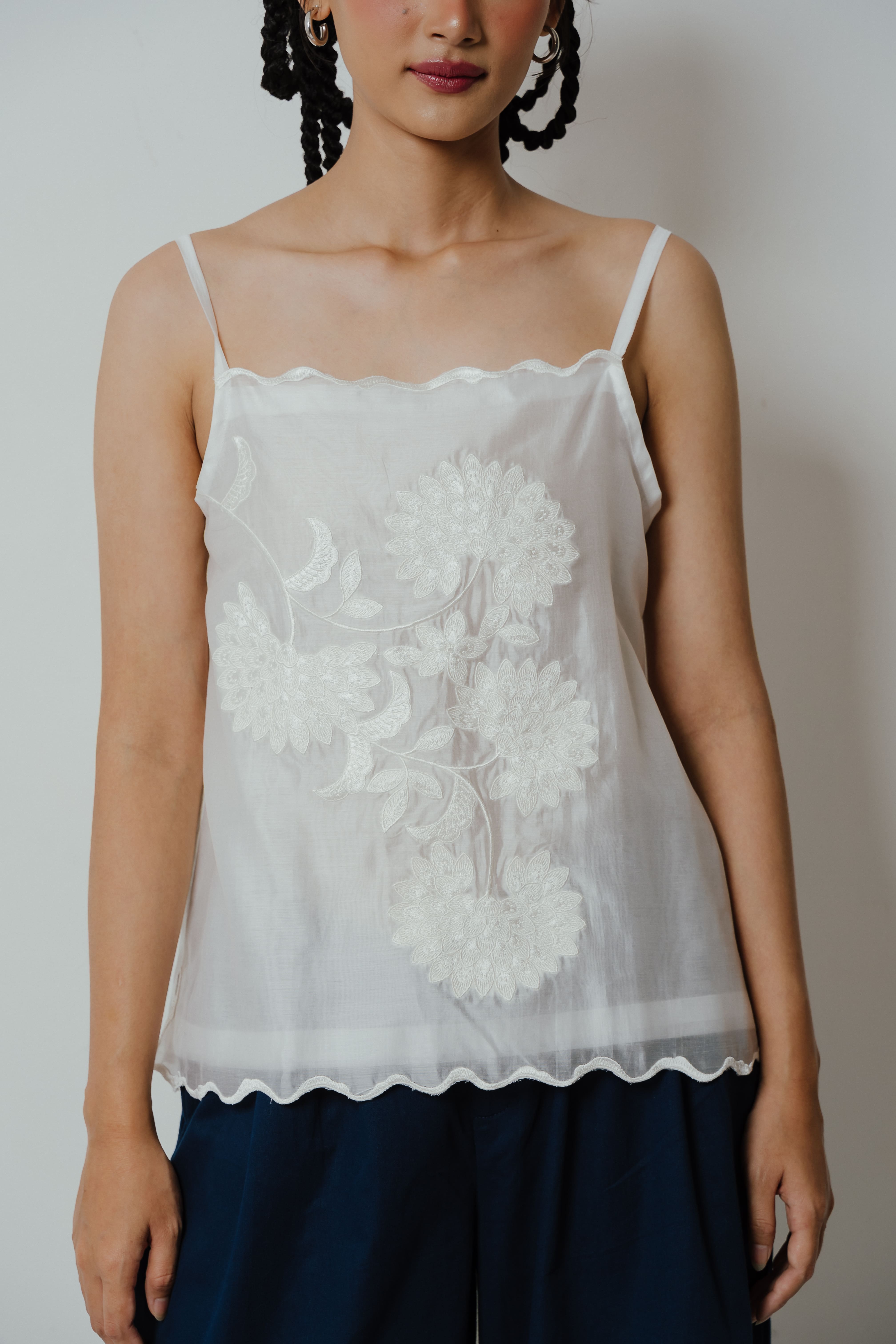 BOOLAO X Putri Anjani Camisole lotus Embroidery - White