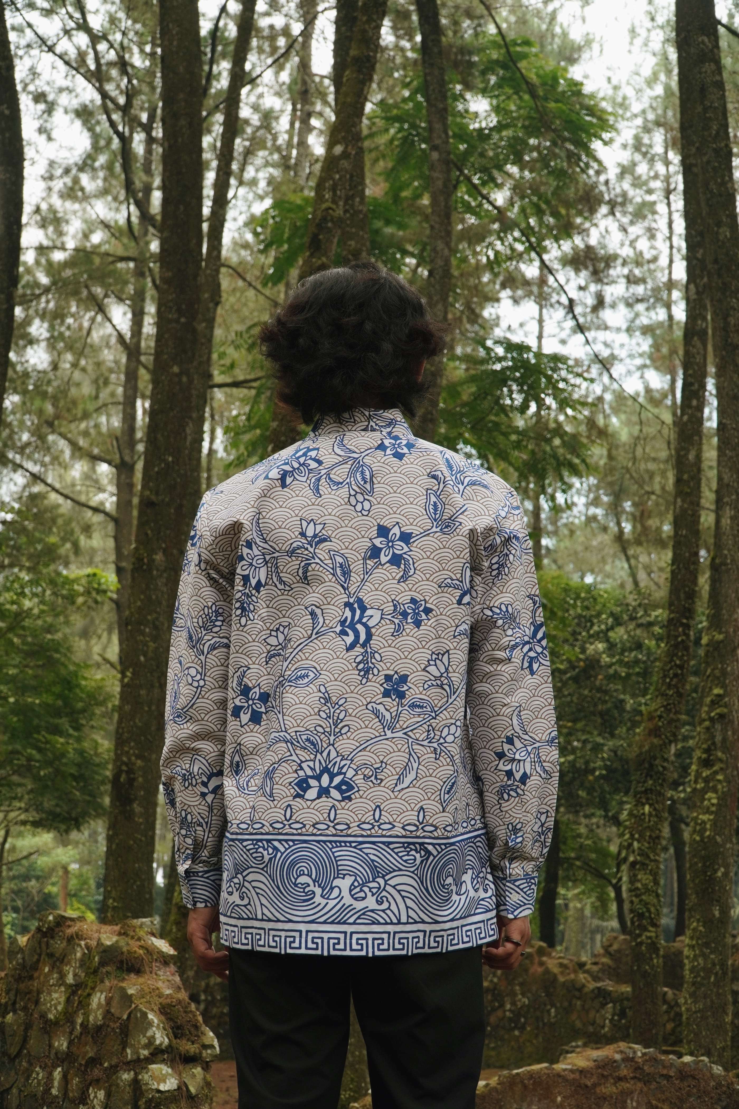 BOOLAO Kemeja Porcelain Batik