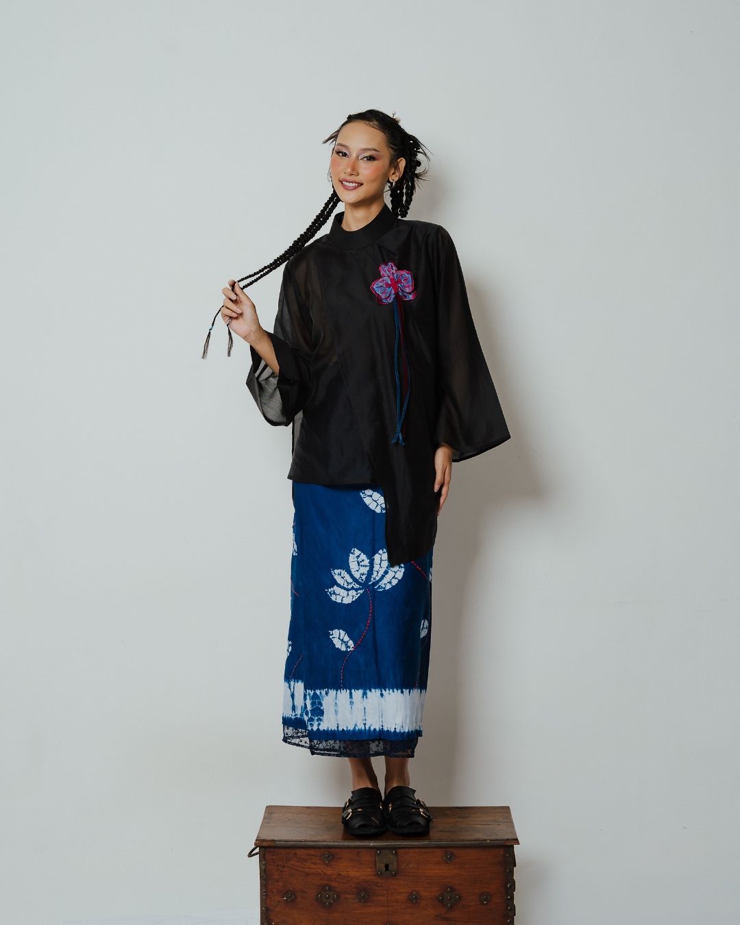 Blouse Nawang Wulan Long Sleeve - Black