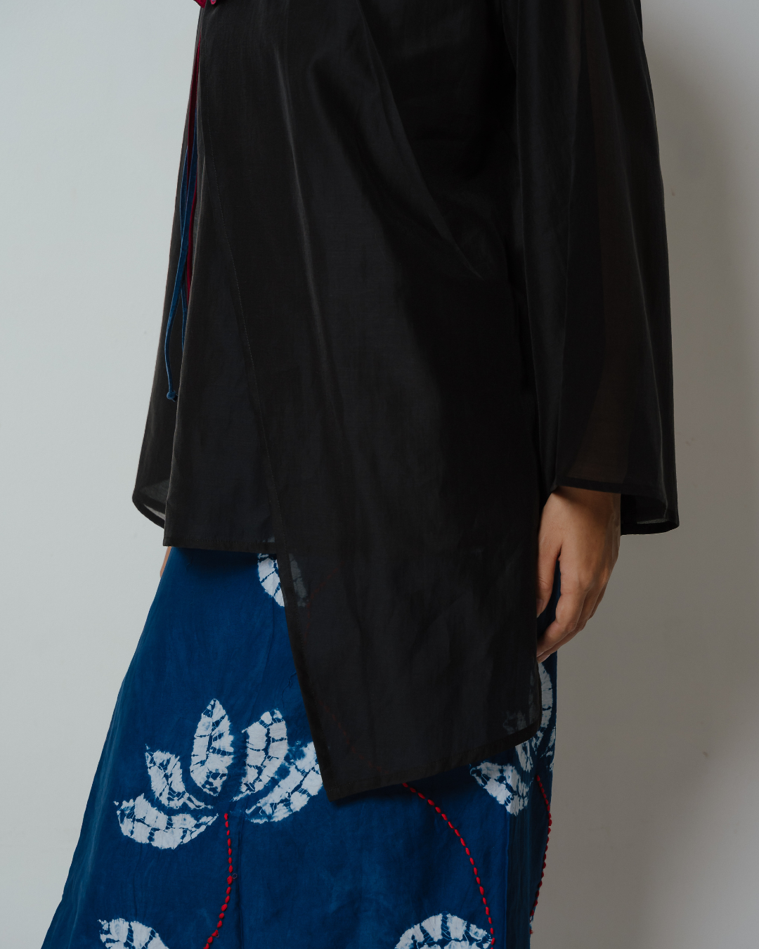 Blouse Nawang Wulan Long Sleeve - Black