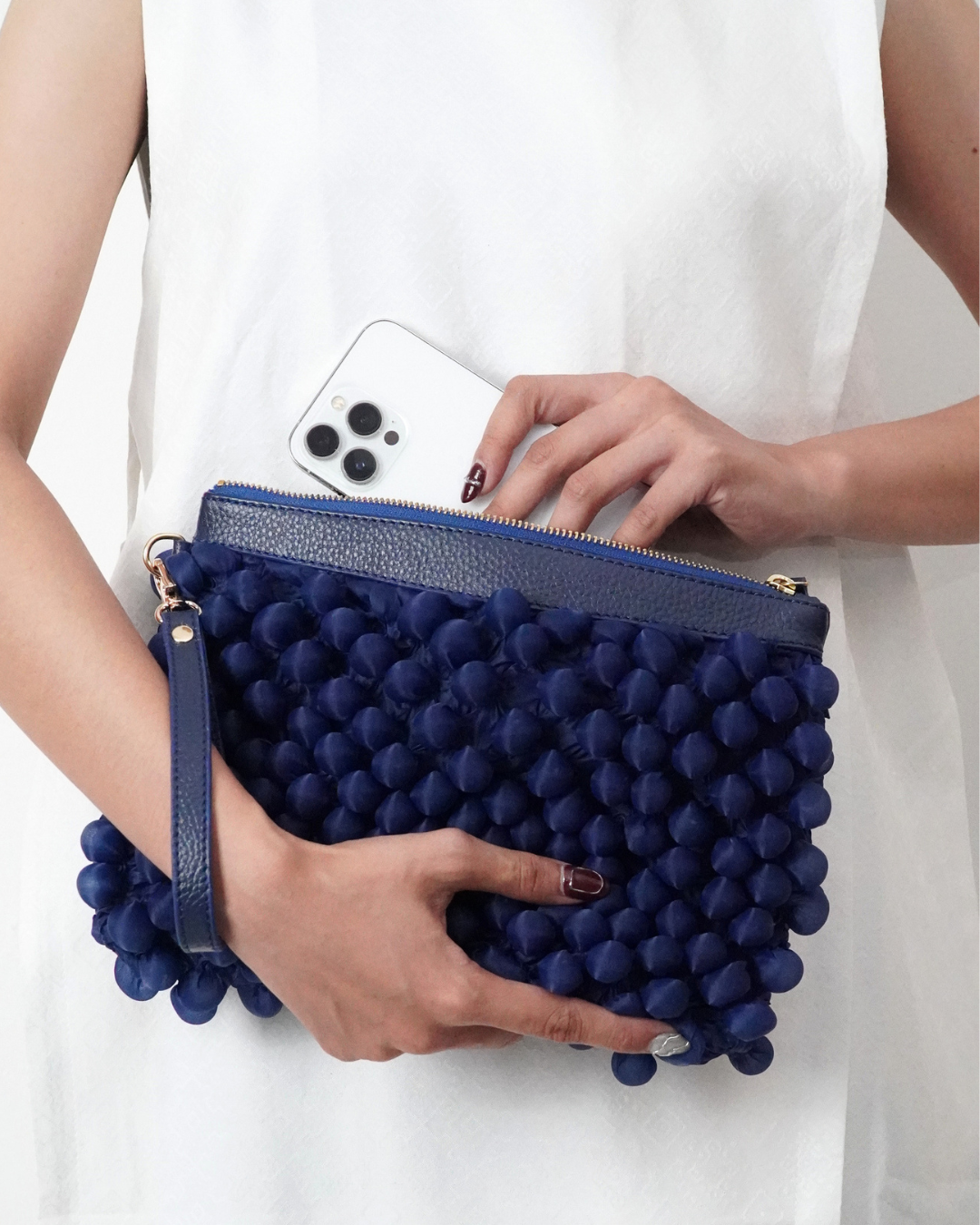 BOOLAO Trumbu Clutch Bag