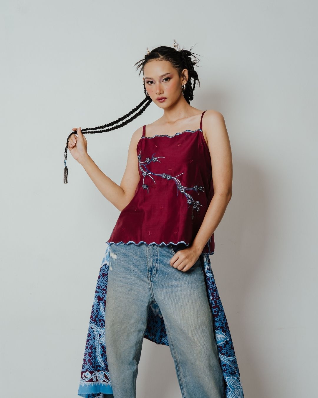 BOOLAO Camisole Sakura 3D Embroidery - Red Wine