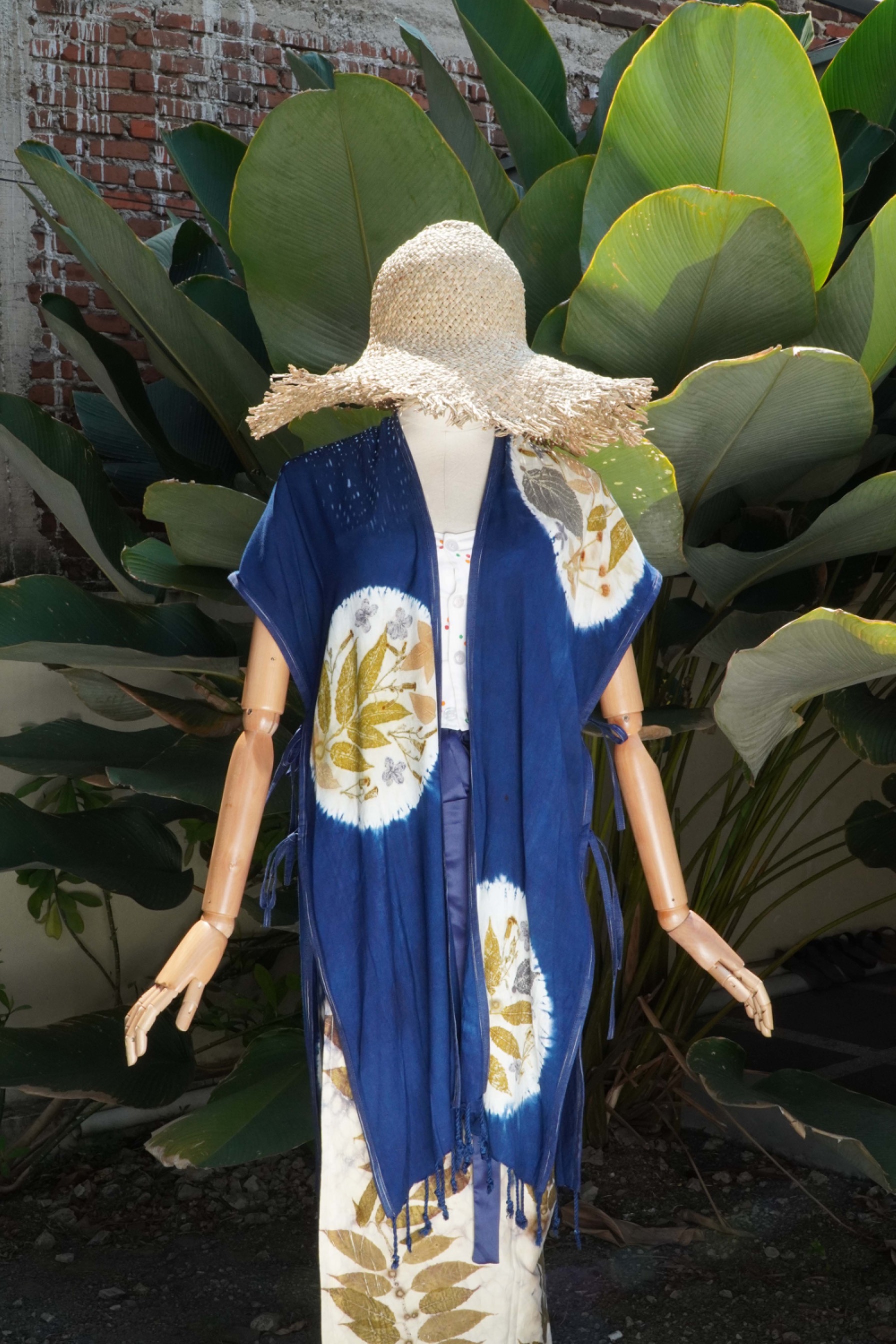 BOOLAO Outer Flowermoon Ecoprint