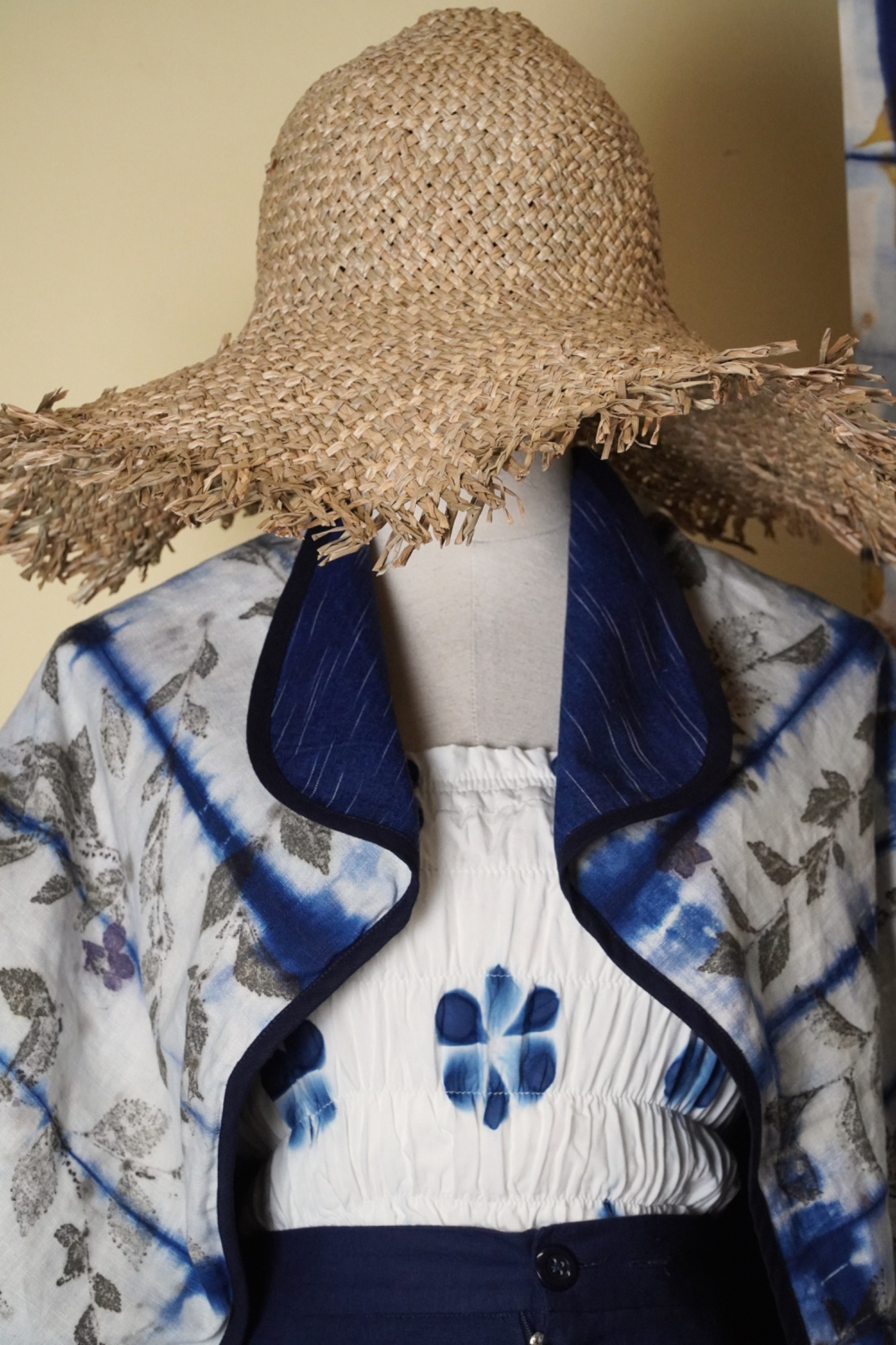 BOOLAO Outer Bolero Lurik on Ecoprint