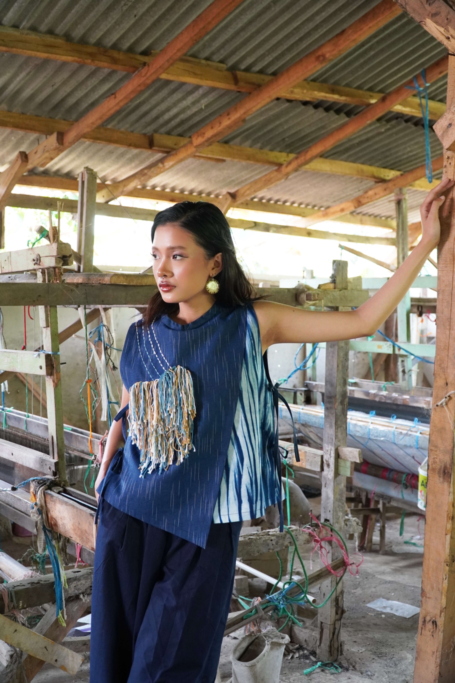 BOOLAO Asymetric Vest Shibori - Sashiko