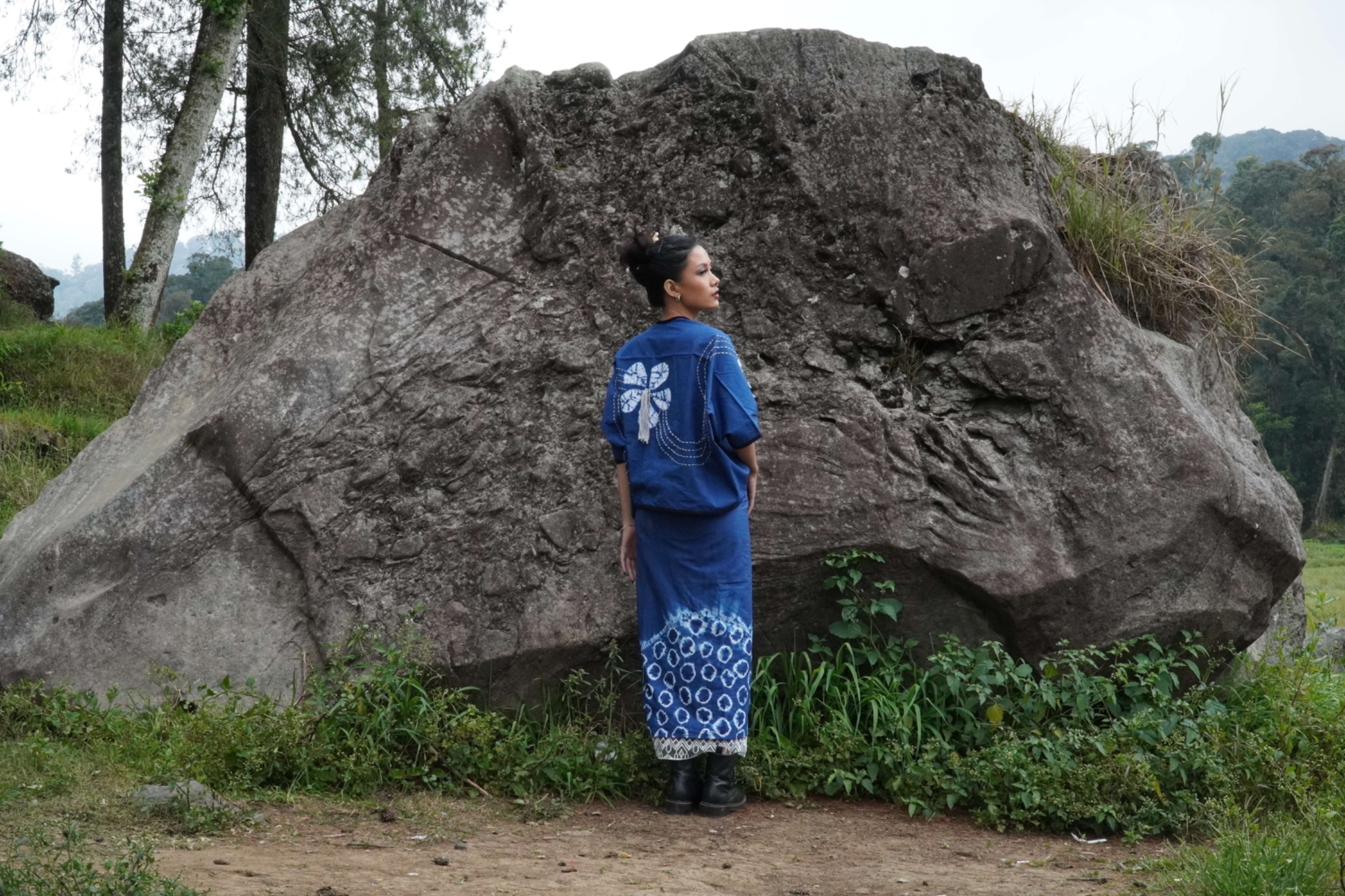 BOOLAO Outer Bolero Patra Komala