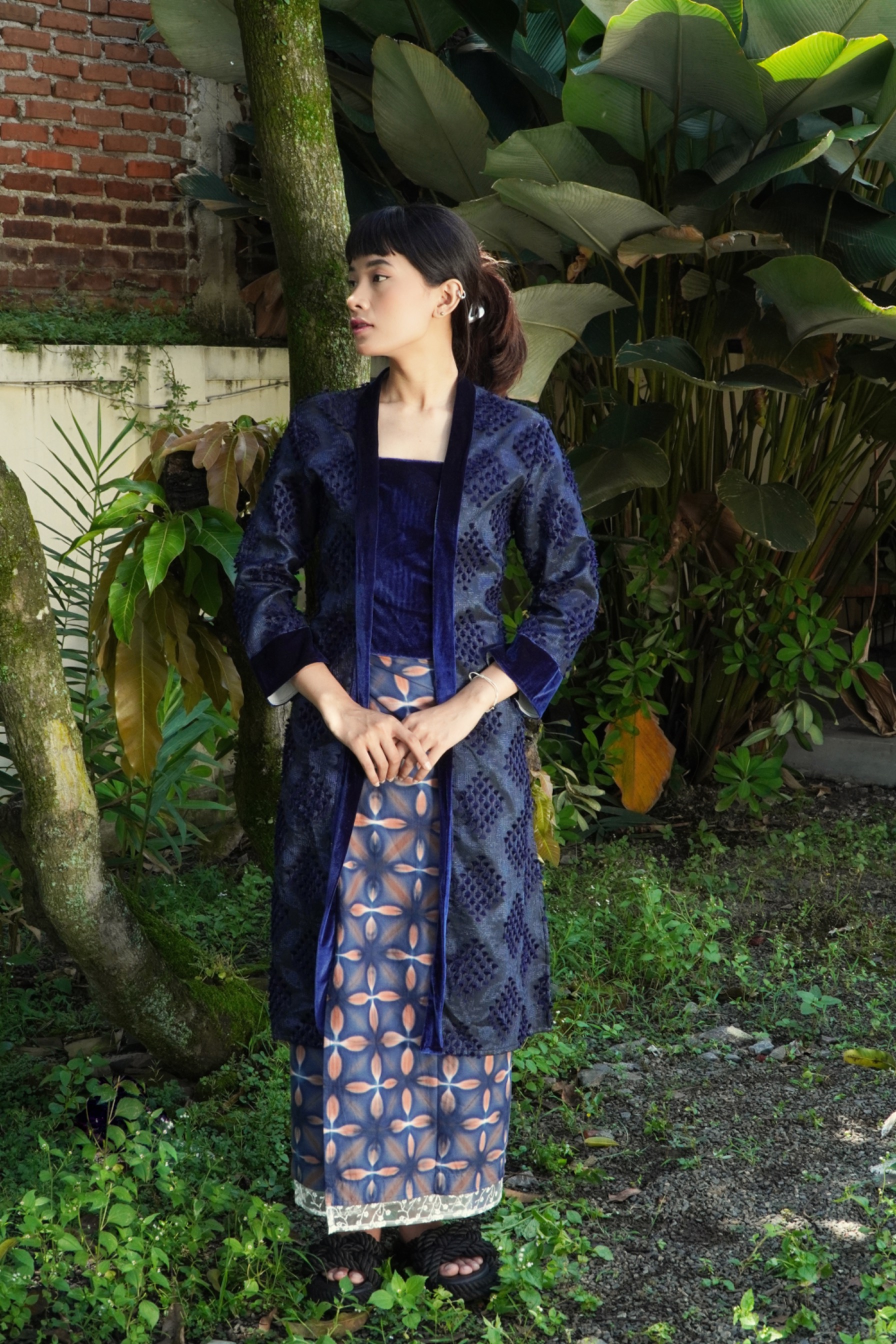 BOOLAO Kebaya Detachable Tenun