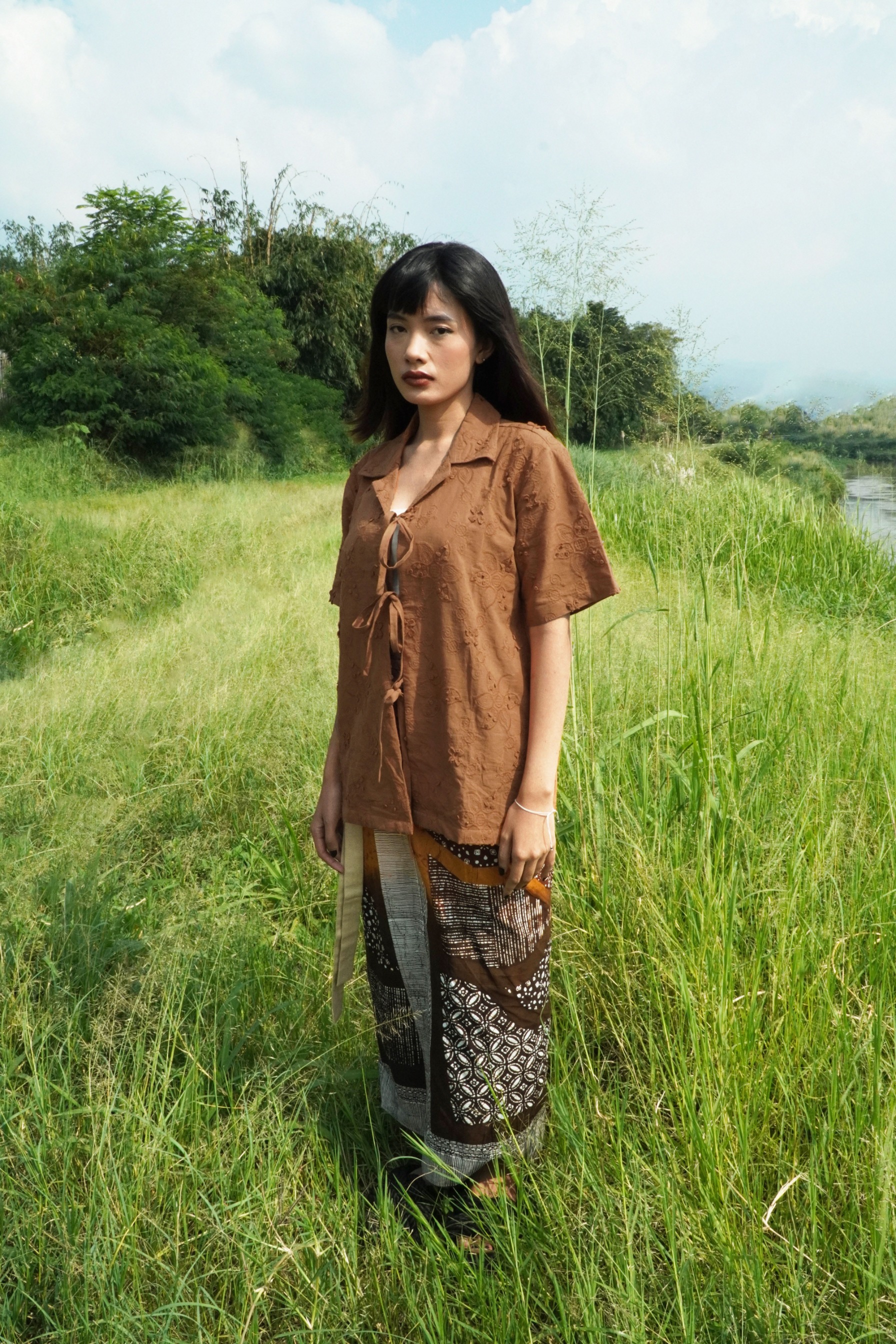 Boolao Bowlling Shirt Ikat Sulam Allure - Brown