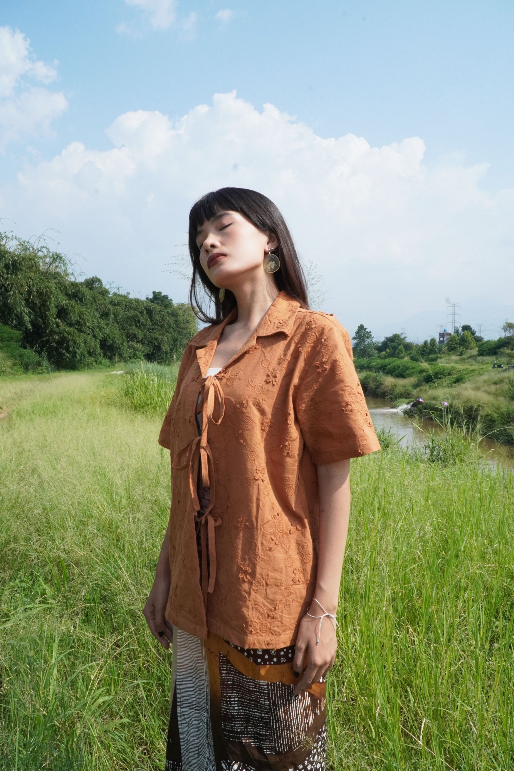 Boolao Bowlling Shirt Ikat Sulam Allure - Brown