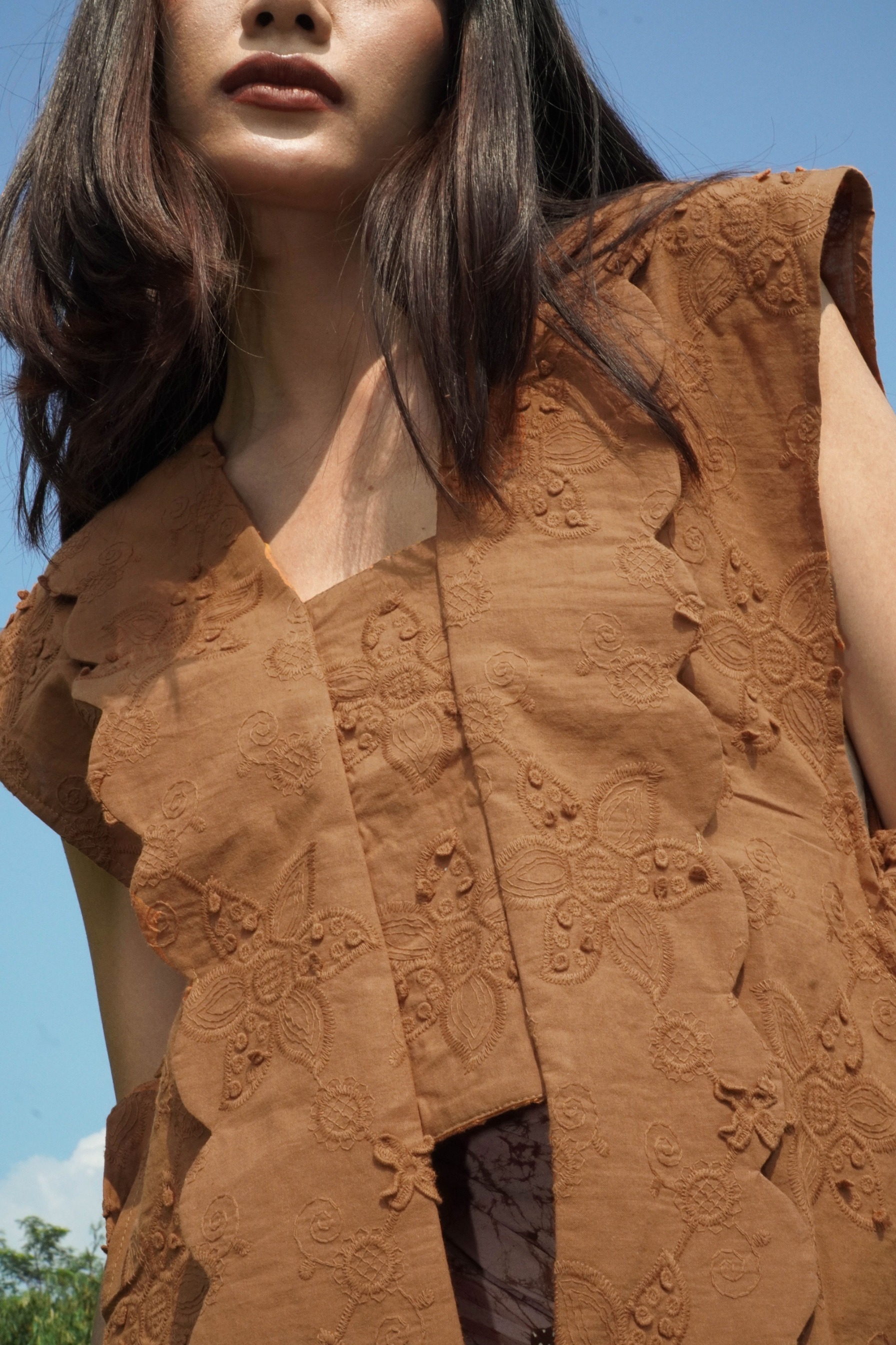 BOOLAO Kebaya Outer Daisy Turmeric Detachable