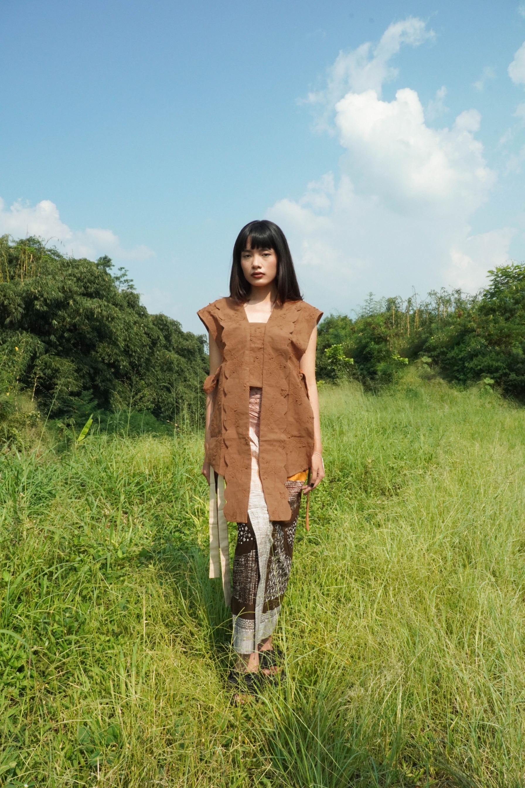BOOLAO Kebaya Outer Daisy Turmeric Detachable