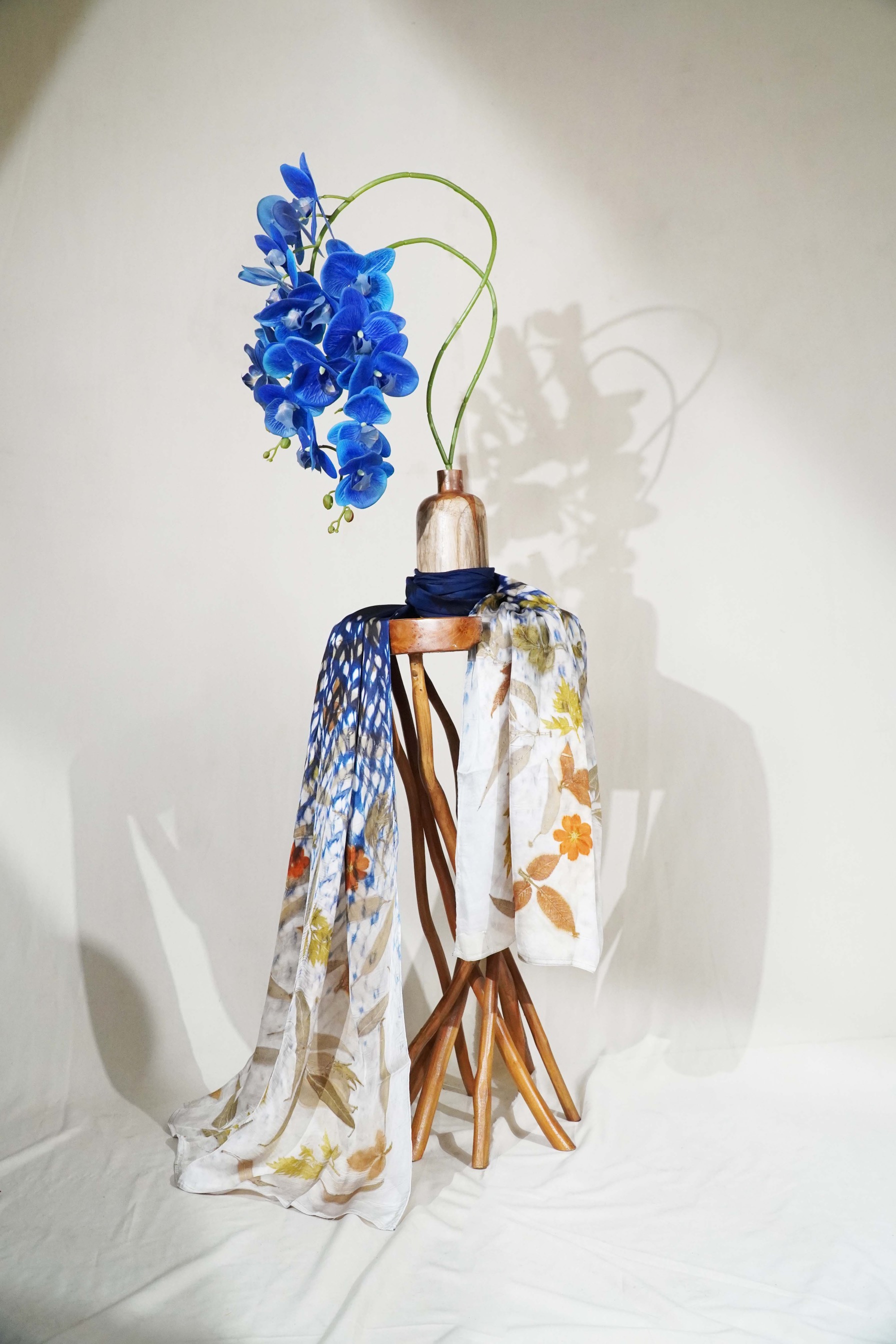 BOOLAO Shawl OMBRE Shibori on Ecoprint