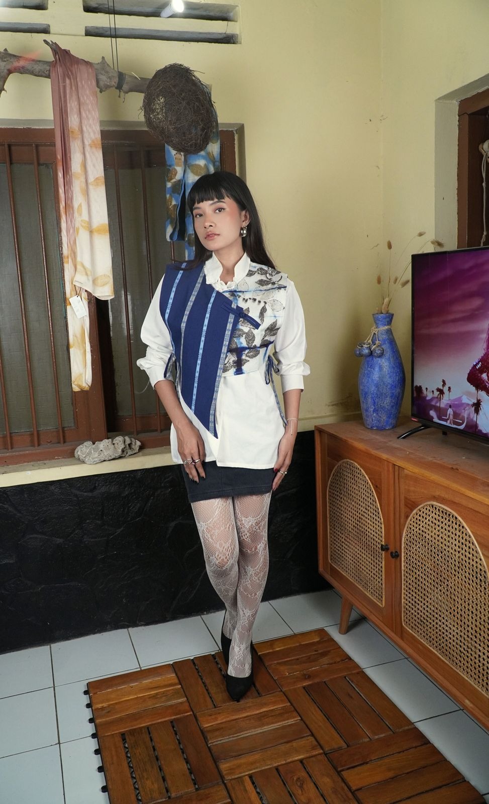 BOOLAO Asymmetric Vest Harmony