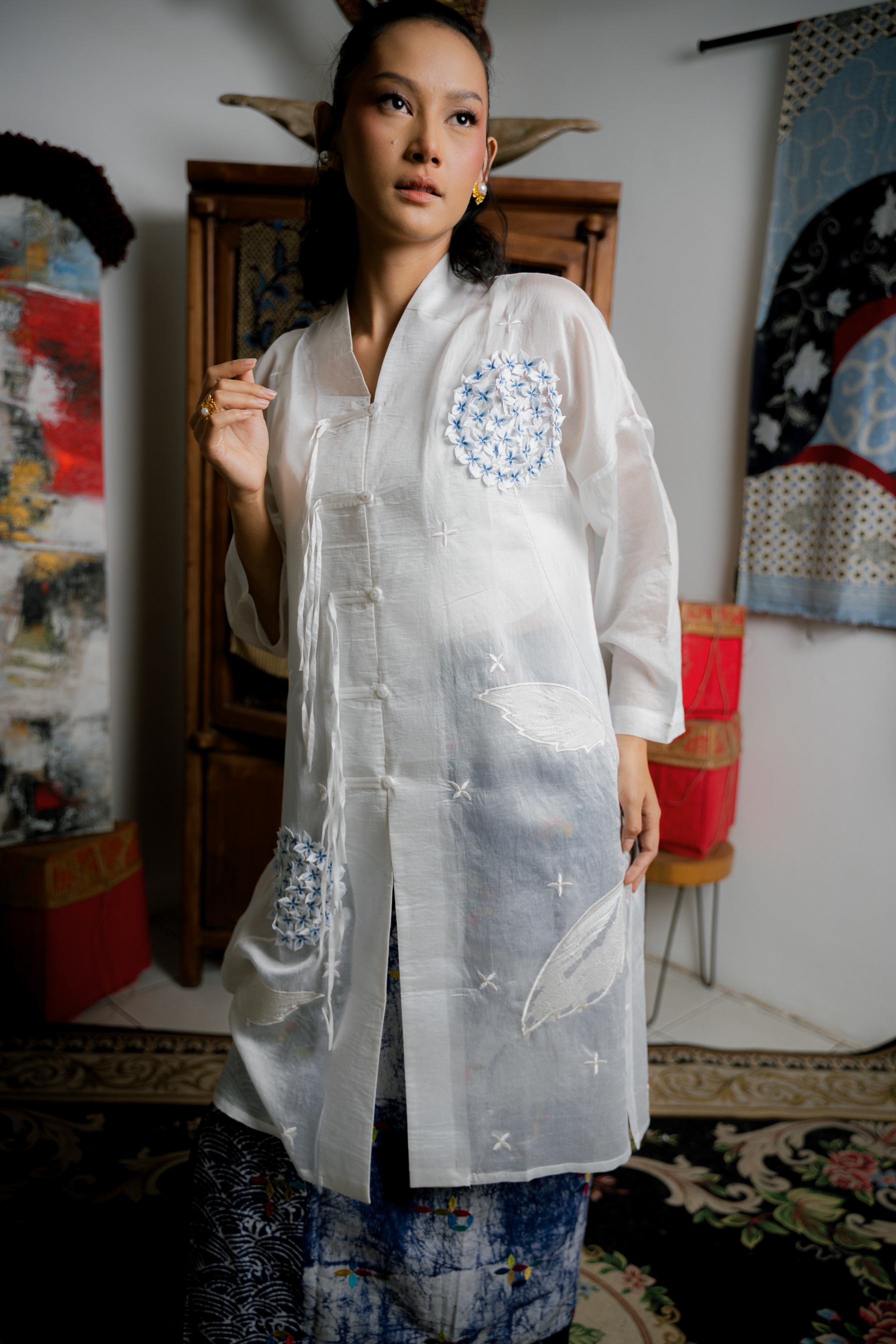 BOOLAO Kembang Borondong Kebaya Tunik Panjang
