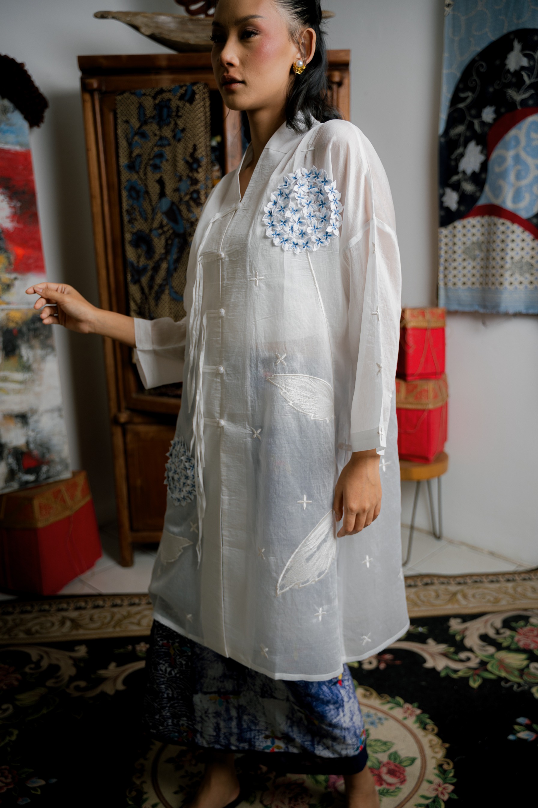BOOLAO Kembang Borondong Kebaya Tunik Panjang