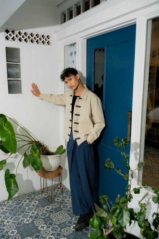 Image of PICNIC PANIC Cheongsam Strip Jacket - Cream