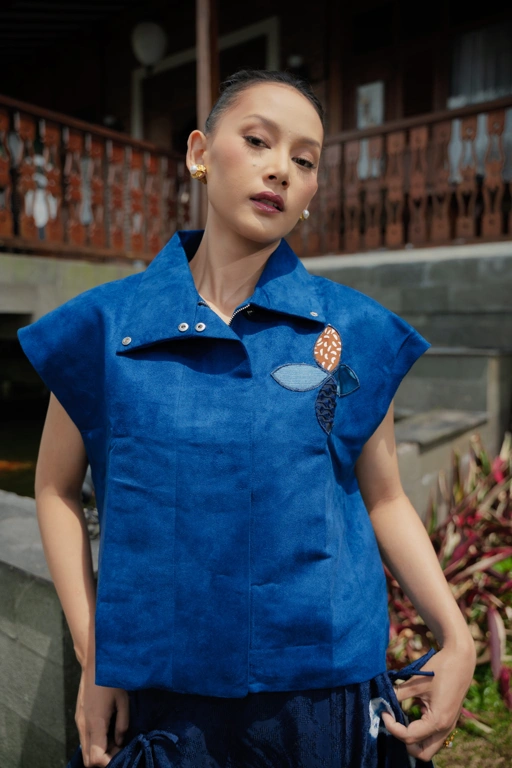 Image of vest suede - blue