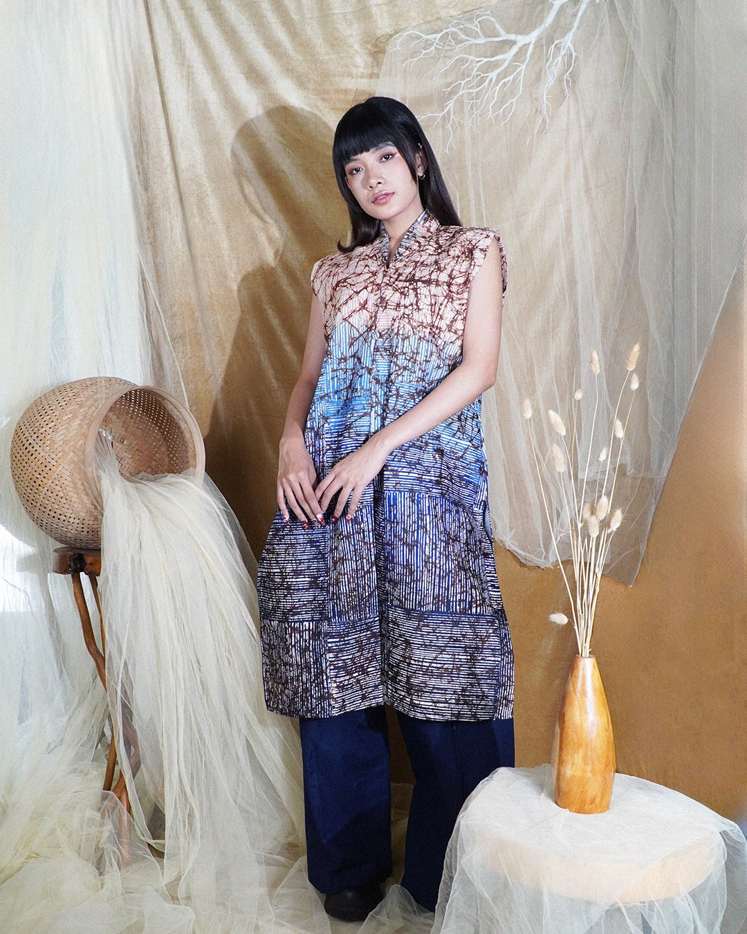 BOOLAO Outer Lembayung Sleeveless