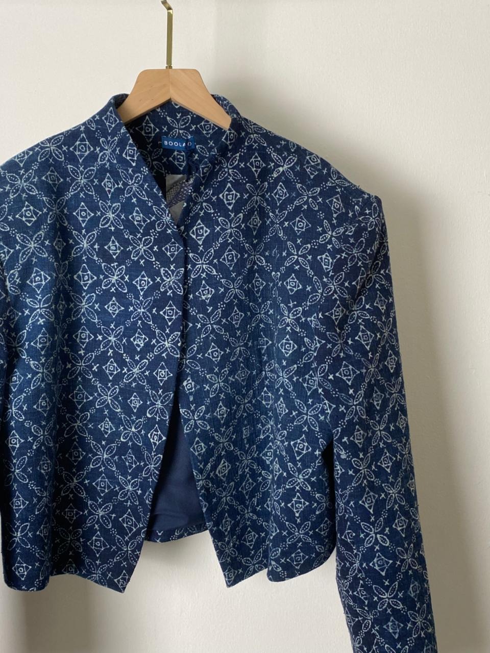 BOOLAO WARLAMI Cropped Beskap Batik Tulis