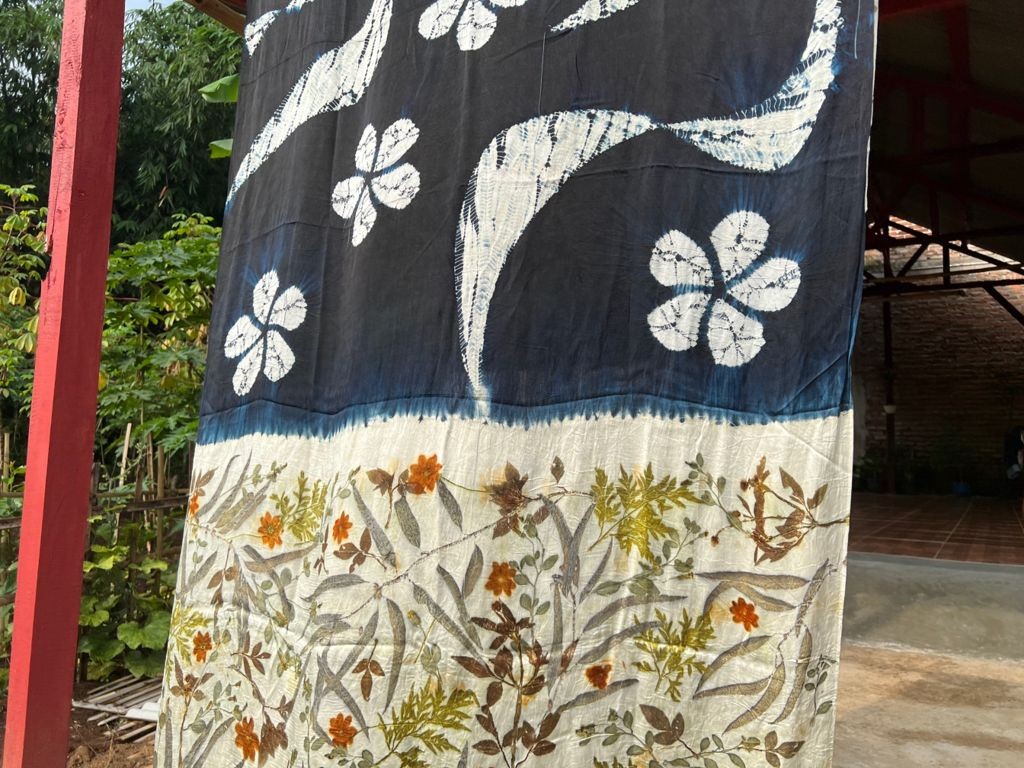 BOOLAO Textile - Cosmos and The Wind Blows