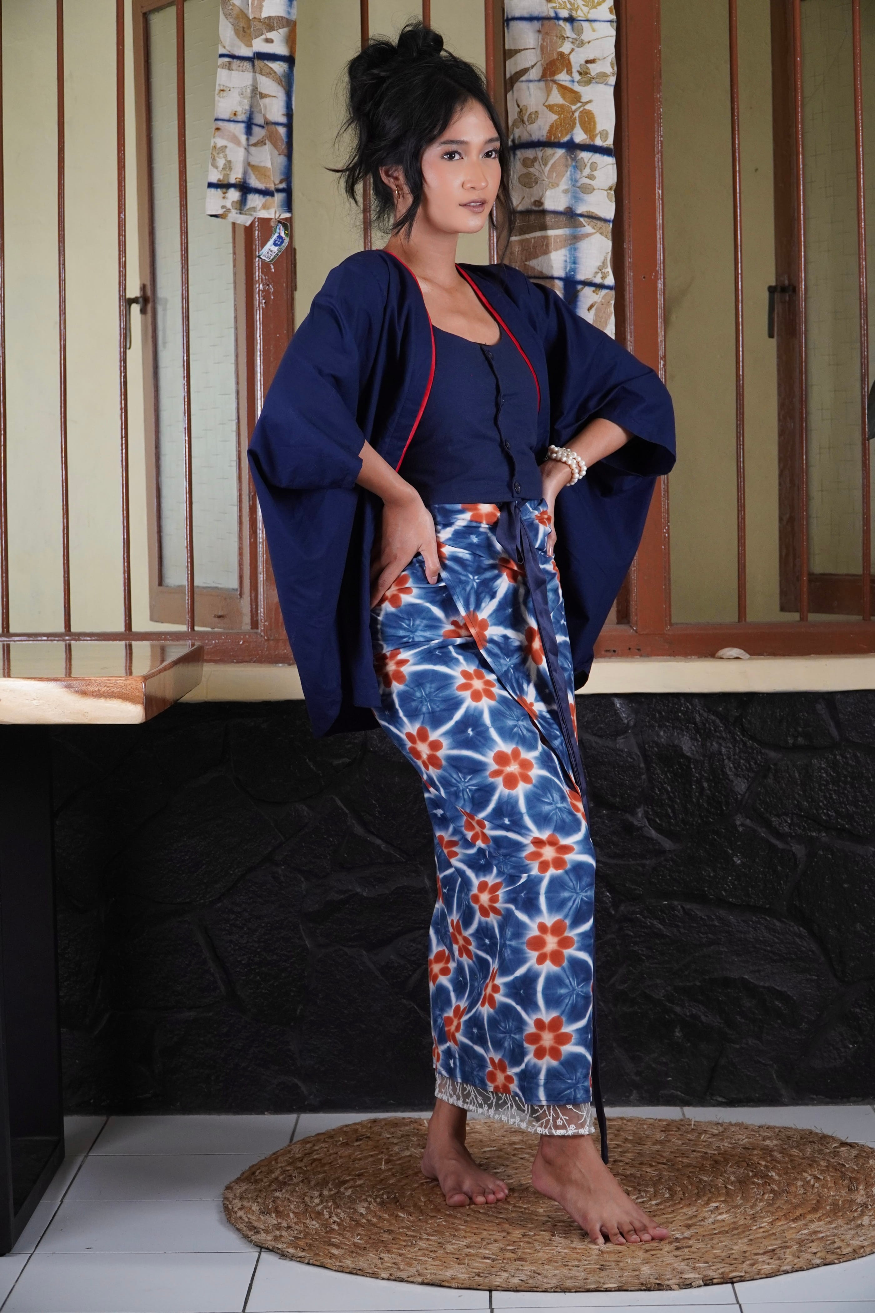 BOOLAO Kebaya Outer Kemben Detachable (Kebaya Cardigan) - Navy