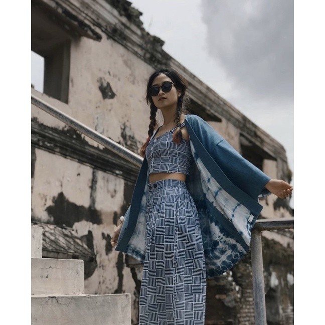 BOOLAO Kutang Kerut Bilik Biru (Tanktop Batik)