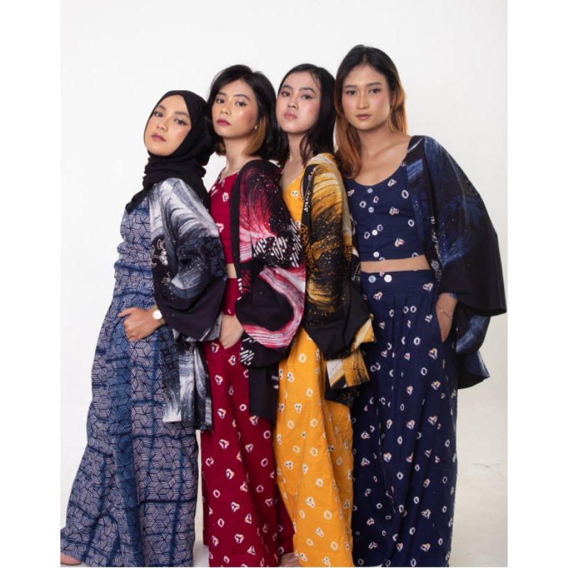 BOOLAO Hand Drawn Kimono (Haori Yukata Batik Lukis)