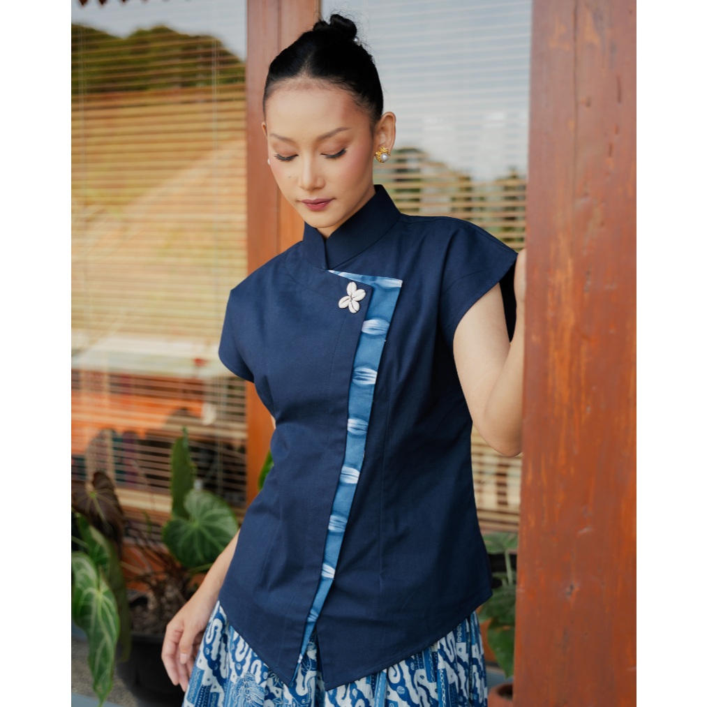 Janggan Linen Sleeveless Shibori on Navy