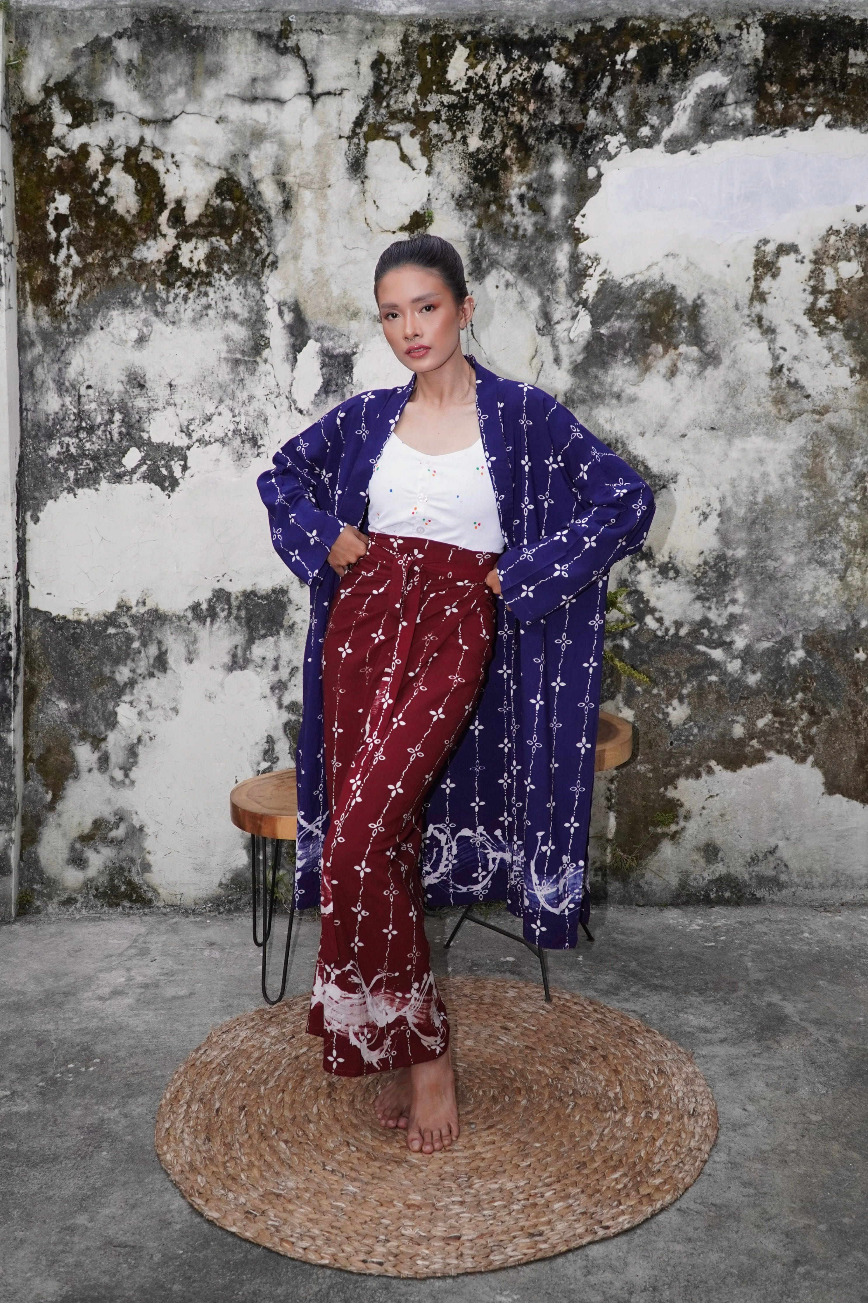 BOOLAO Kumeli Wrap Skirt Maroon (Rok Lilit Ikat Batik Kawung) - Merah Marun