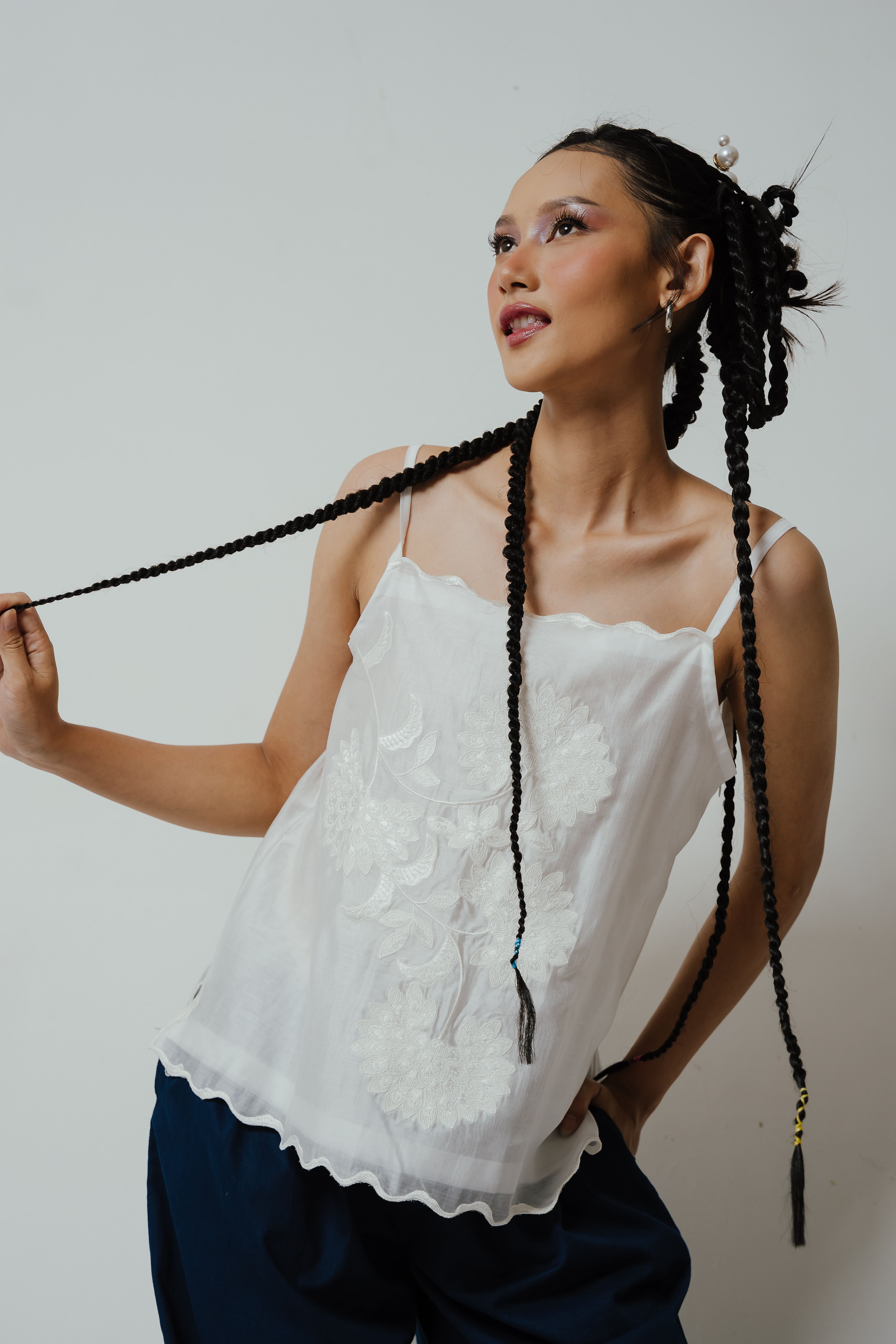 BOOLAO X Putri Anjani Camisole lotus Embroidery - White