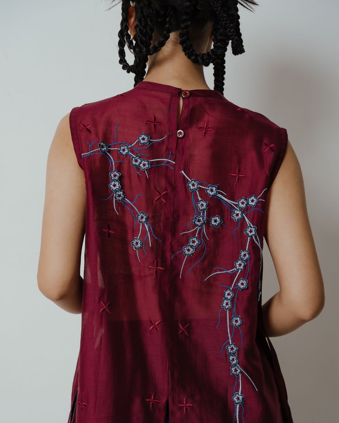 BOOLAO Long Vest Sakura 3D Embroidery - Red Wine