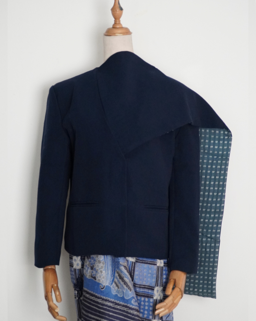 BOOLAO Blazer Janggan Selendang - Biru Navy