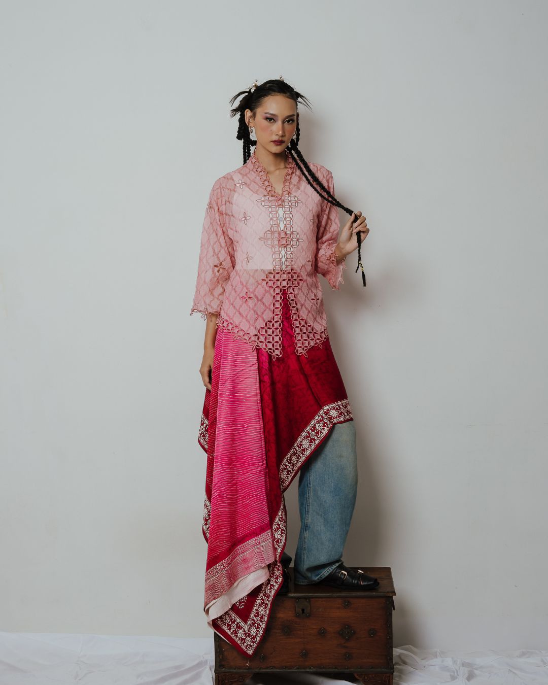 BOOLAO Kebaya Seribu Kawung - Pink