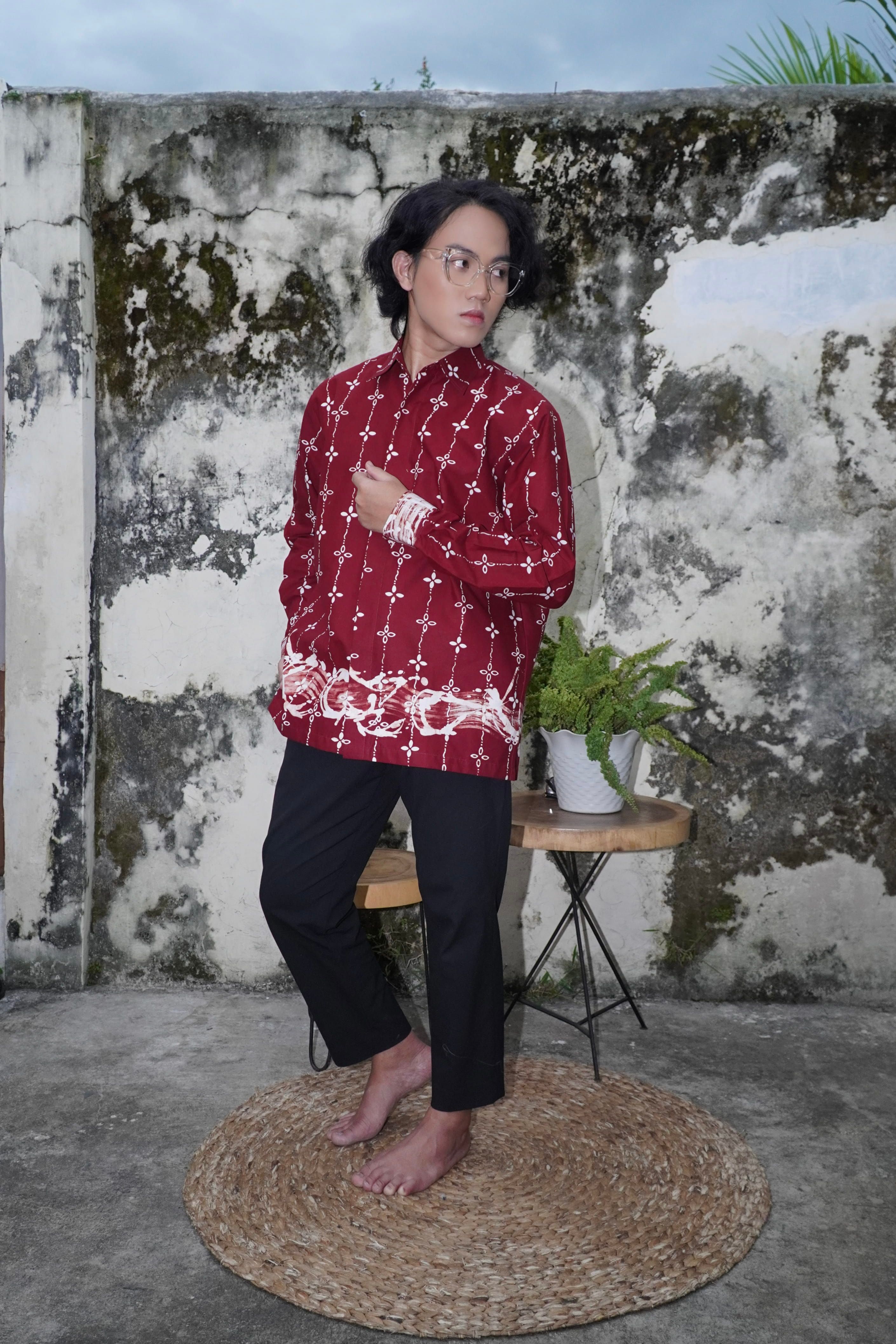 BOOLAO Kumeli Kemeja Panjang - Merah Maroon