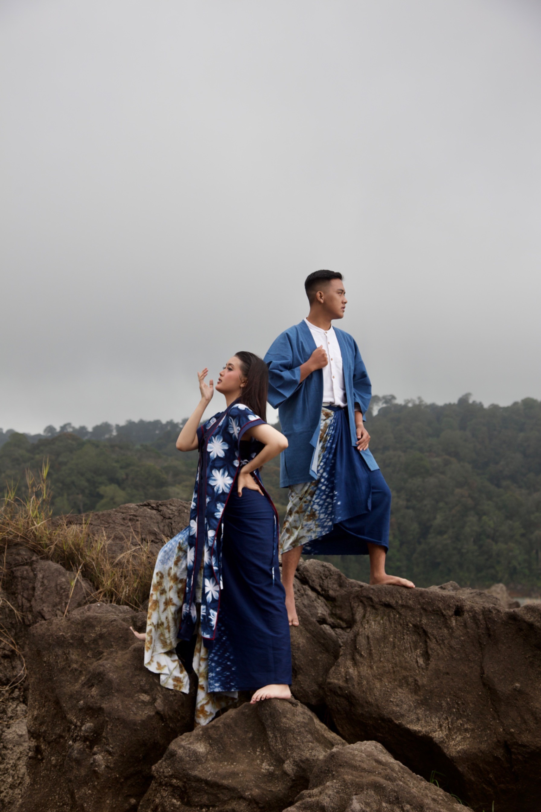 BOOLAO Sekka Outer Shawl Shibori
