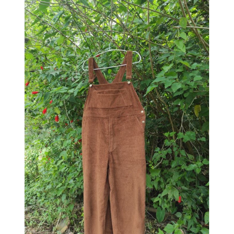 BOOLAO Over All Corduroy Suede PICNIC PANIC (Jumpsuit Celana Kodok Coklat)