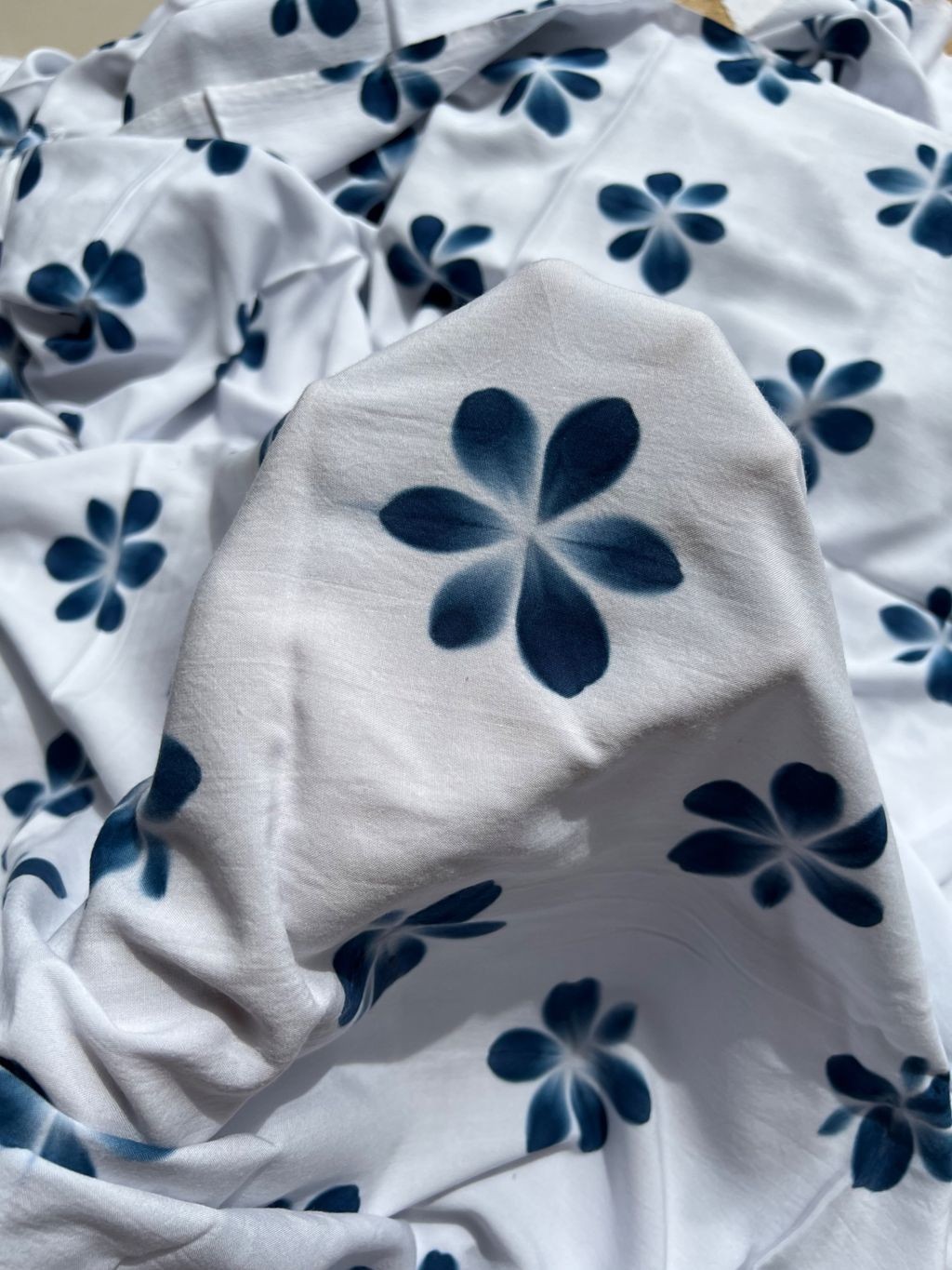 BOOLAO Textile - The Blue Snowflakes