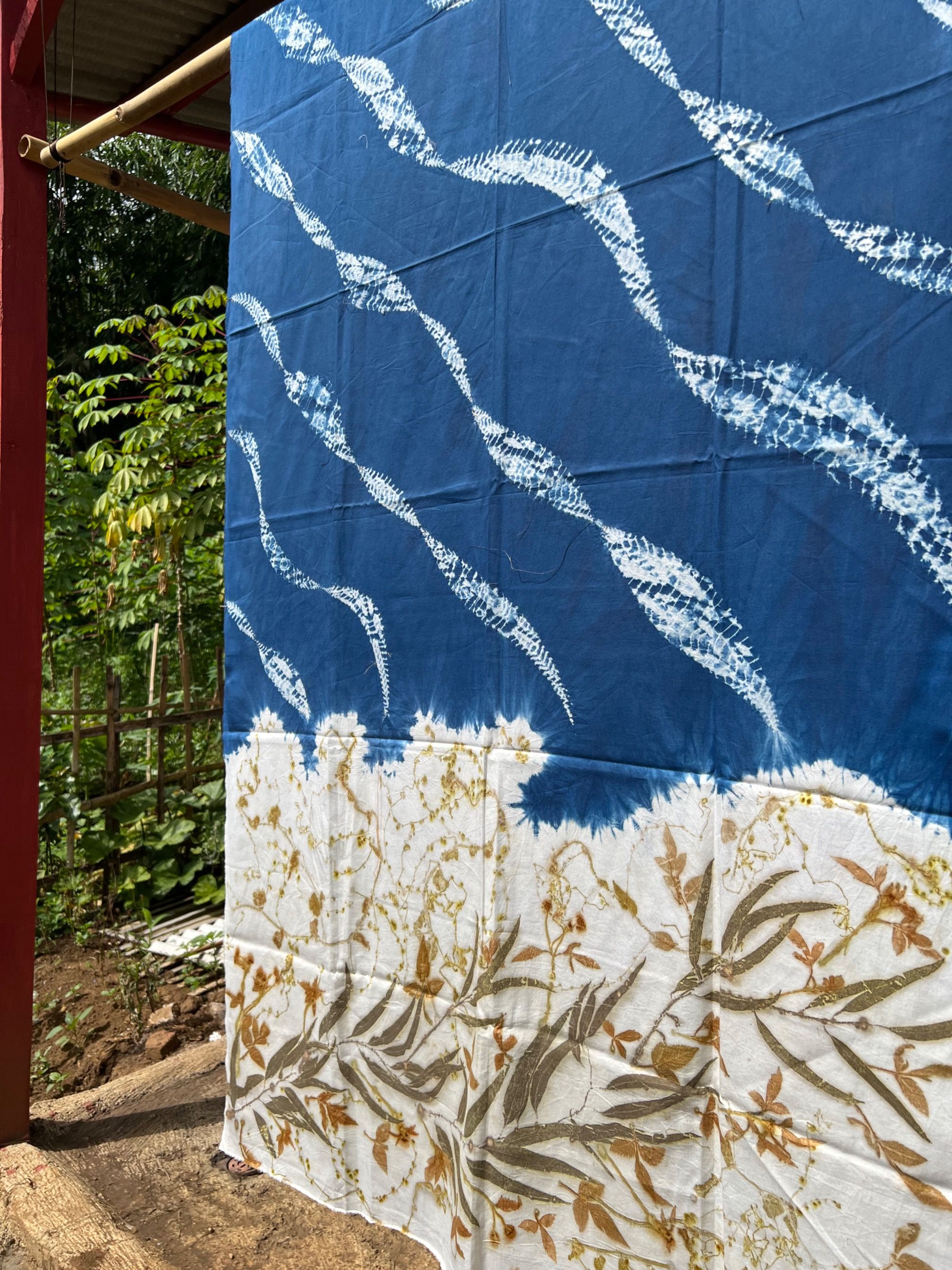 BOOLAO  Textiles - Shibori on Ecoprint Eucalyptus