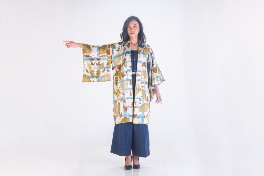 BOOLAO Itajime Kimono Shibori on Ecoprint Falling Botanical