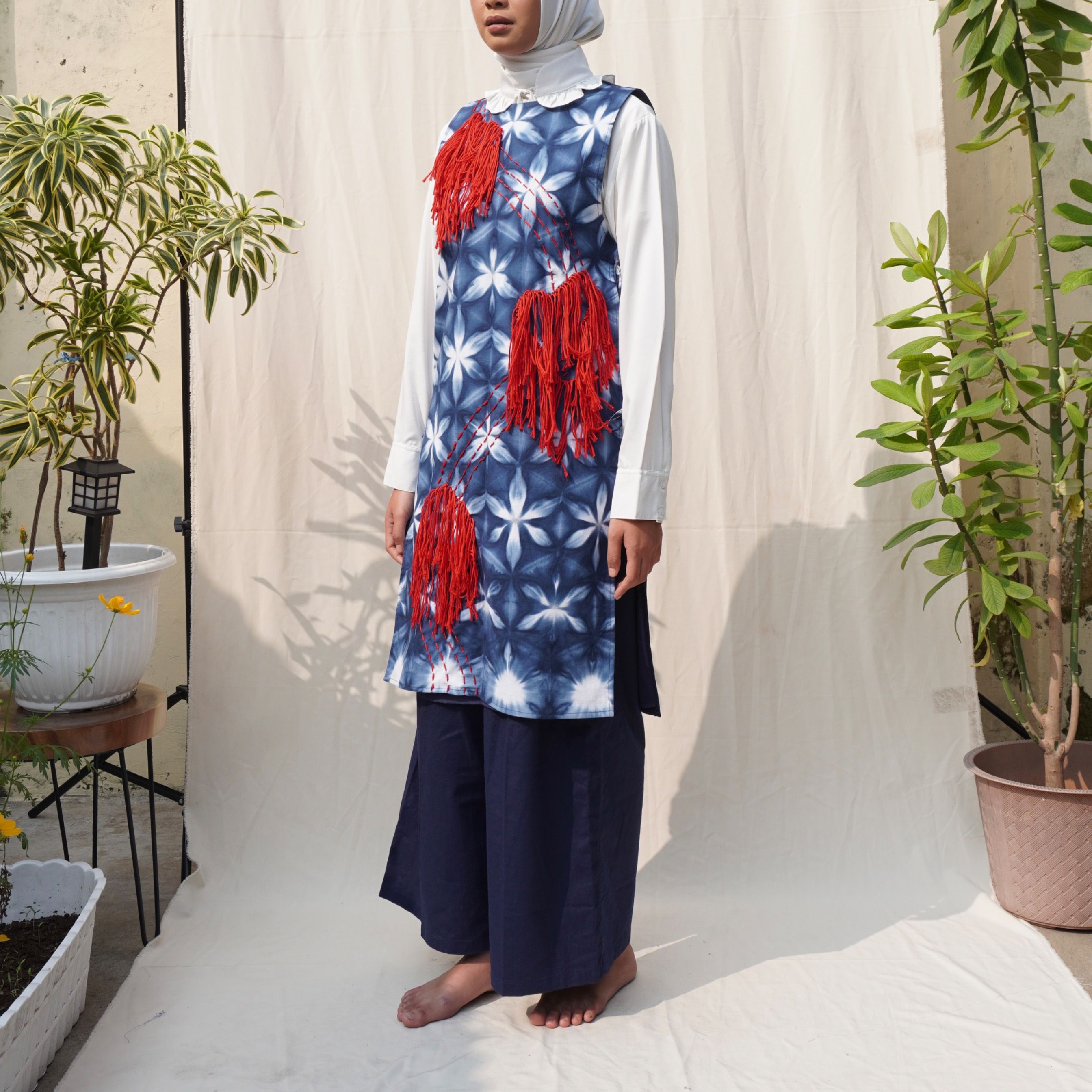 BOOLAO Snowflakes ADJUSTABLE Vest (Rompi Ikat Shibori)