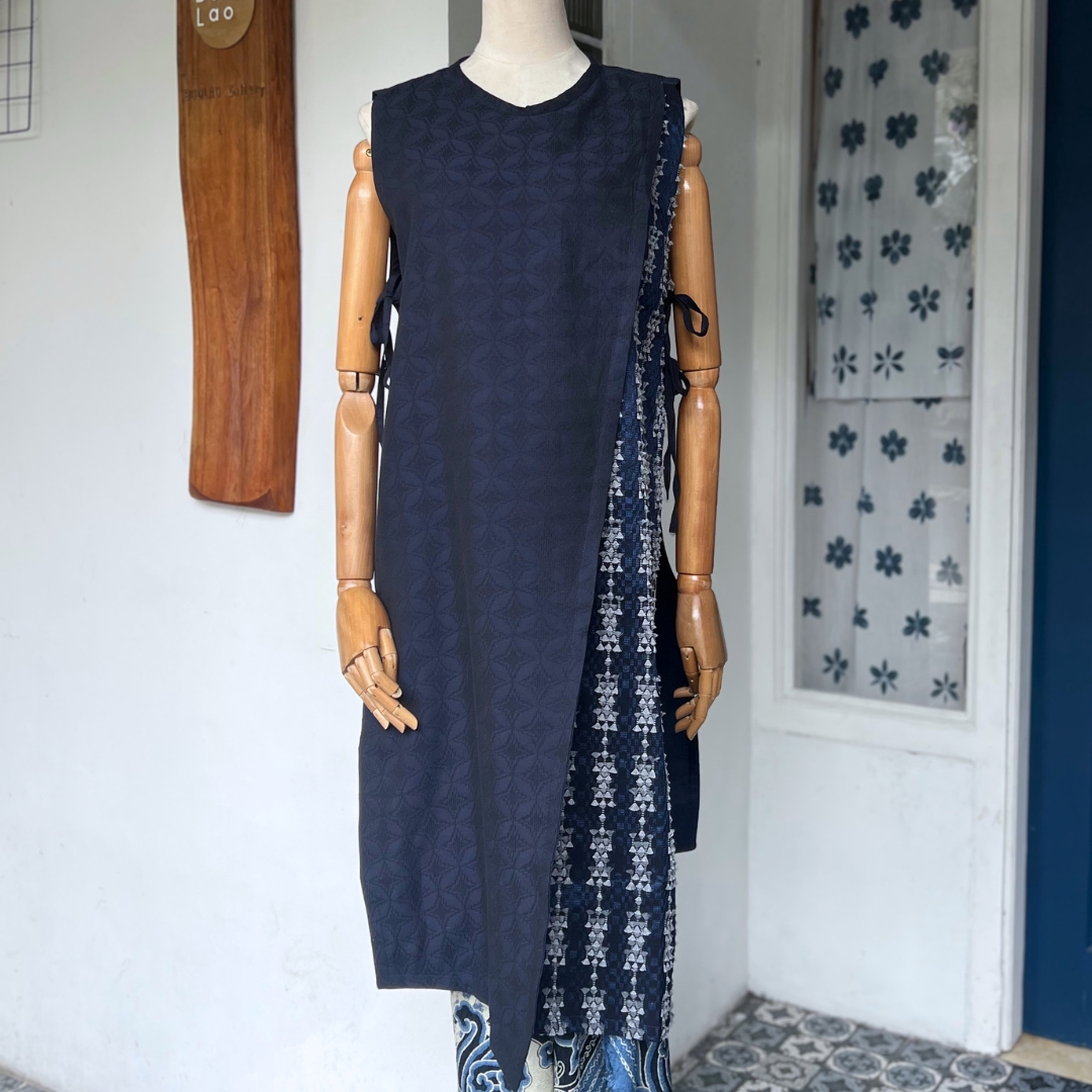 BOOLAO Vest Tenun Bulu Sleeveless
